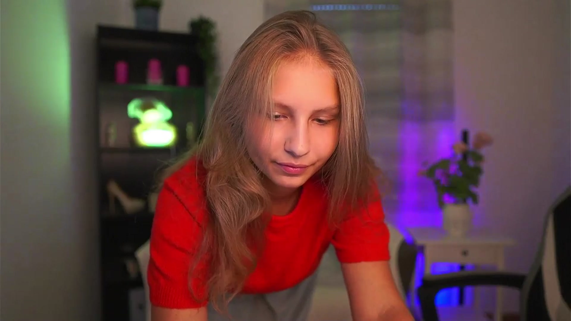 Gallery image thumbnail from Emmie_murray's myfreecams stream on, 10/02/2025, 14:33 image 7 of 20
