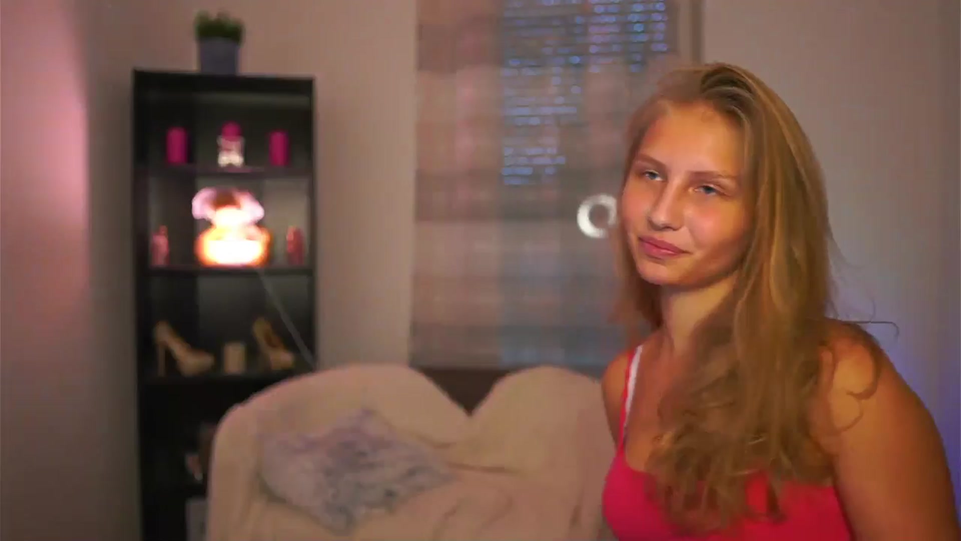 Gallery image thumbnail from Emmie_murray's myfreecams stream on, 10/11/2025, 15:22 image 19 of 20