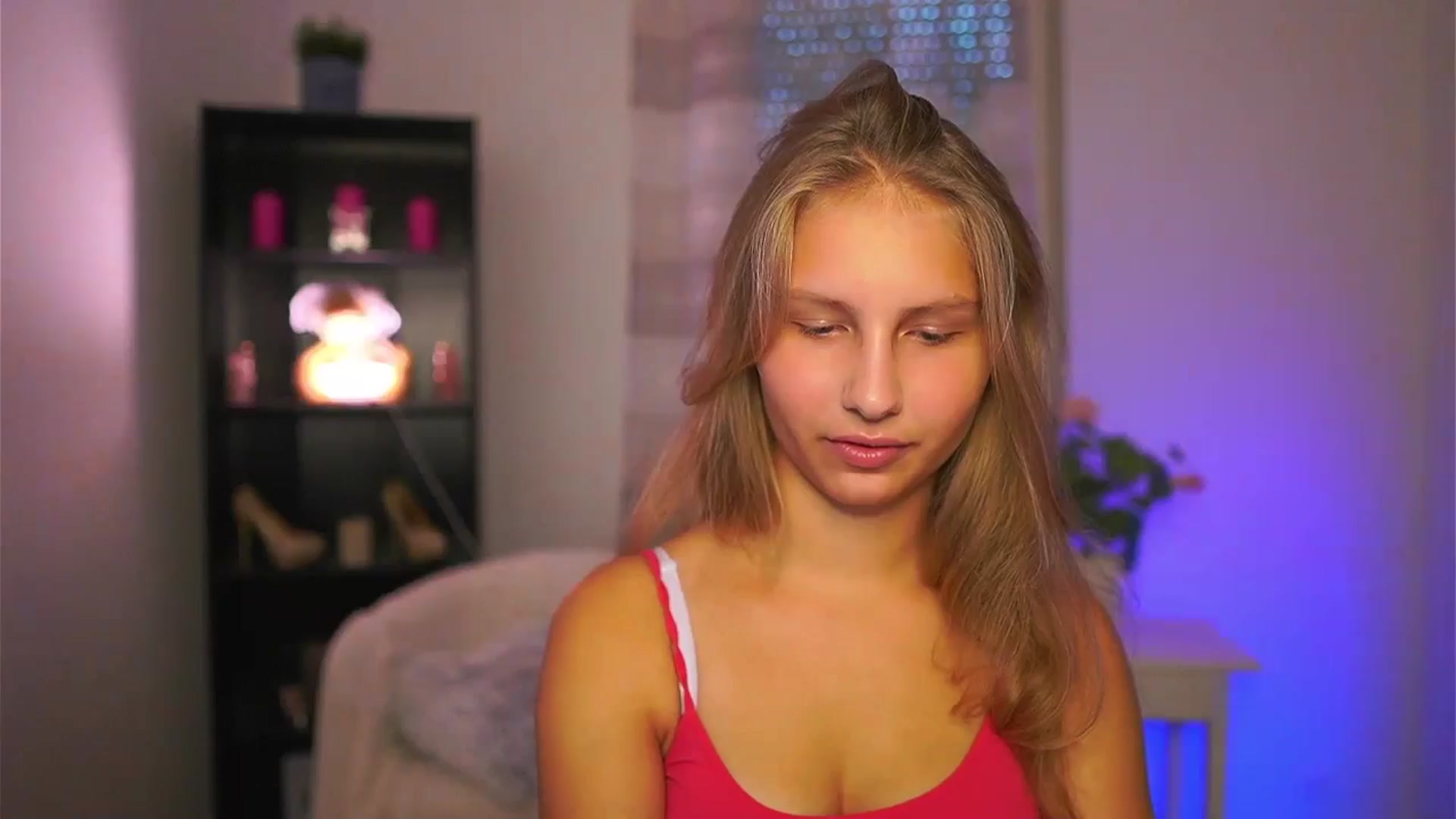 Gallery image thumbnail from Emmie_murray's myfreecams stream on, 10/11/2025, 15:22 image 17 of 20