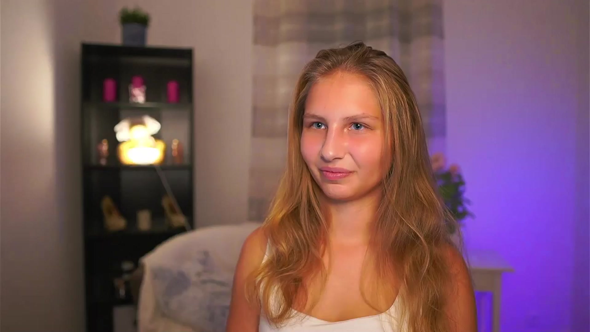 Gallery image thumbnail from Emmie_murray's myfreecams stream on, 11/02/2025, 17:27 image 6 of 20