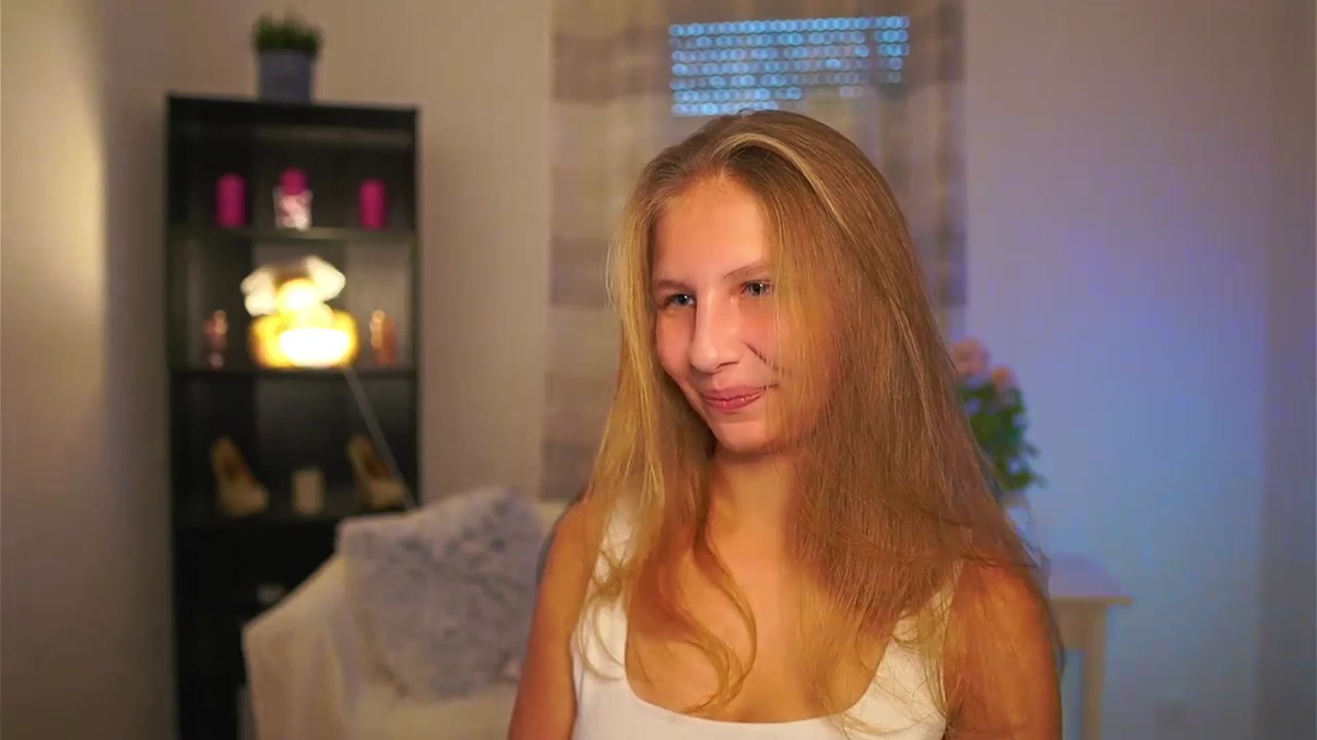 Gallery image thumbnail from Emmie_murray's myfreecams stream on, 11/05/2025, 14:53 image 20 of 20