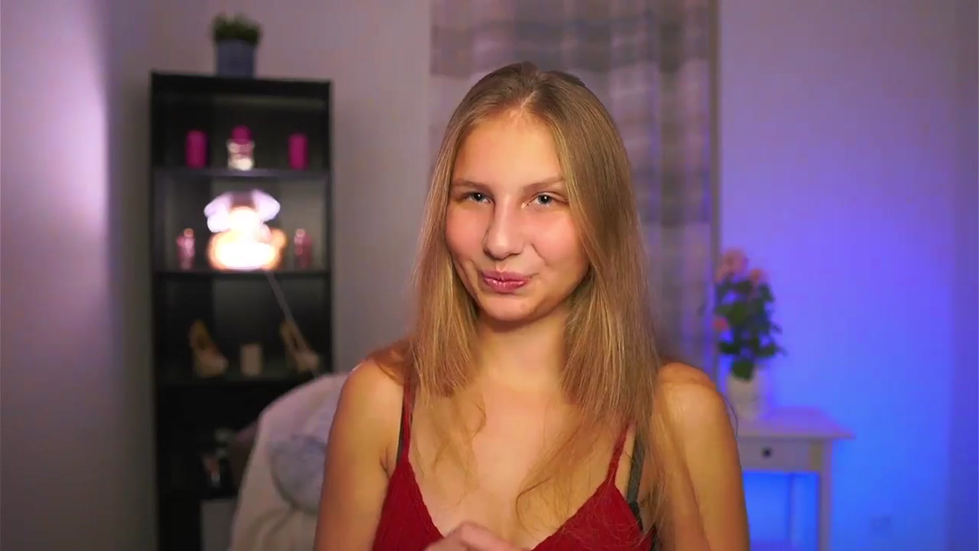 Gallery image thumbnail from Emmie_murray's myfreecams stream on, 11/27/2025, 15:41 image 11 of 20