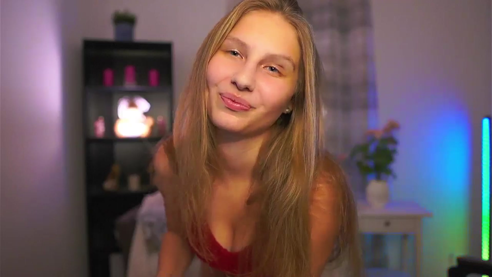 Gallery image thumbnail from Emmie_murray's myfreecams stream on, 01/23/2026, 18:49 image 20 of 20