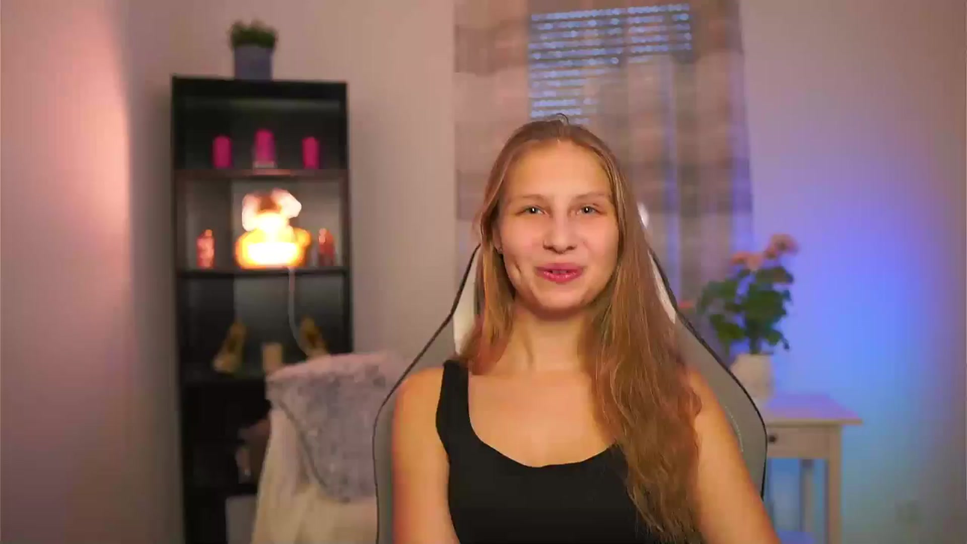 Gallery image thumbnail from Emmie_murray's myfreecams stream on, 01/28/2026, 14:57 image 1 of 20