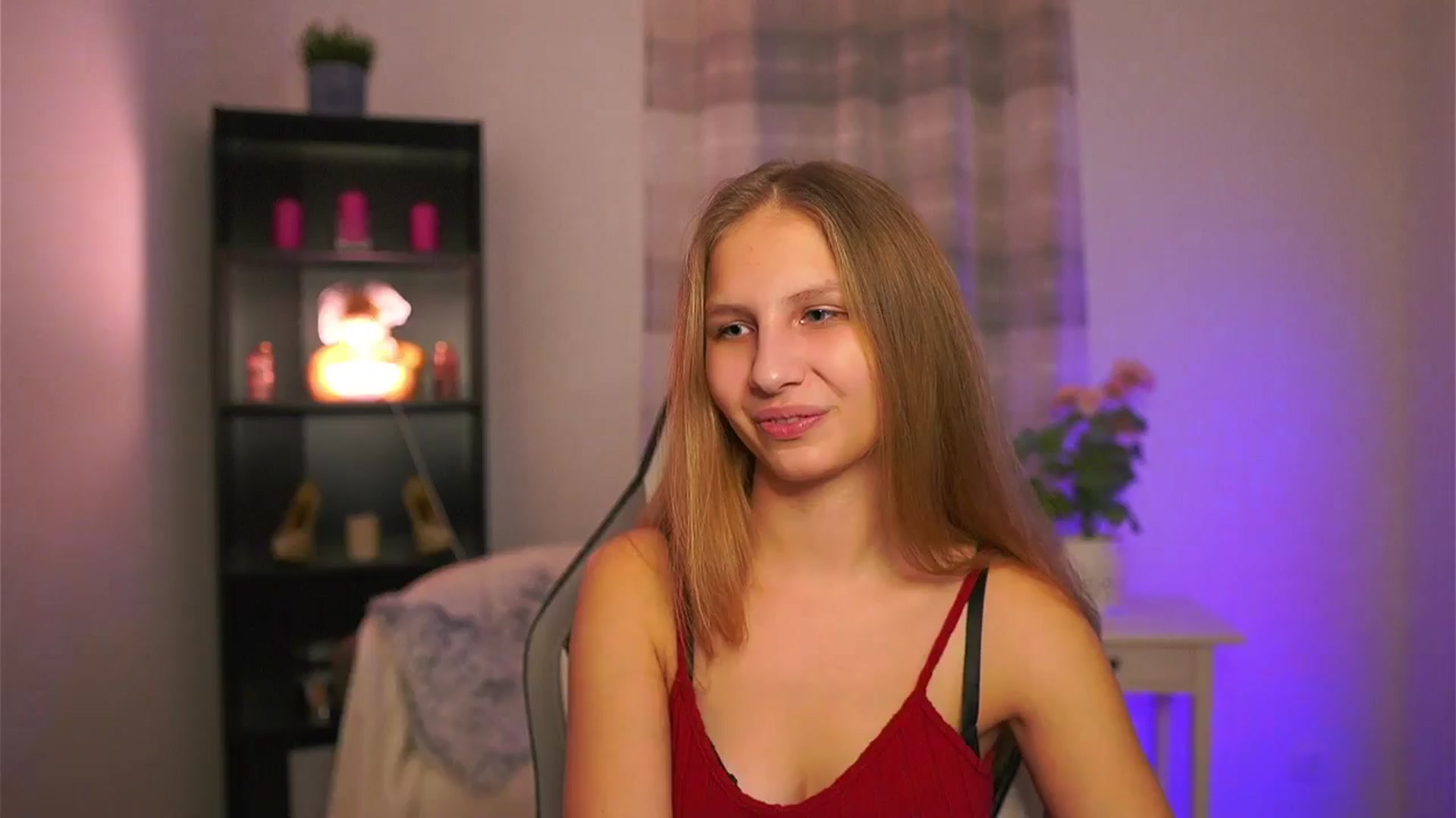Gallery image thumbnail from Emmie_murray's myfreecams stream on, 01/30/2026, 23:42 image 1 of 20