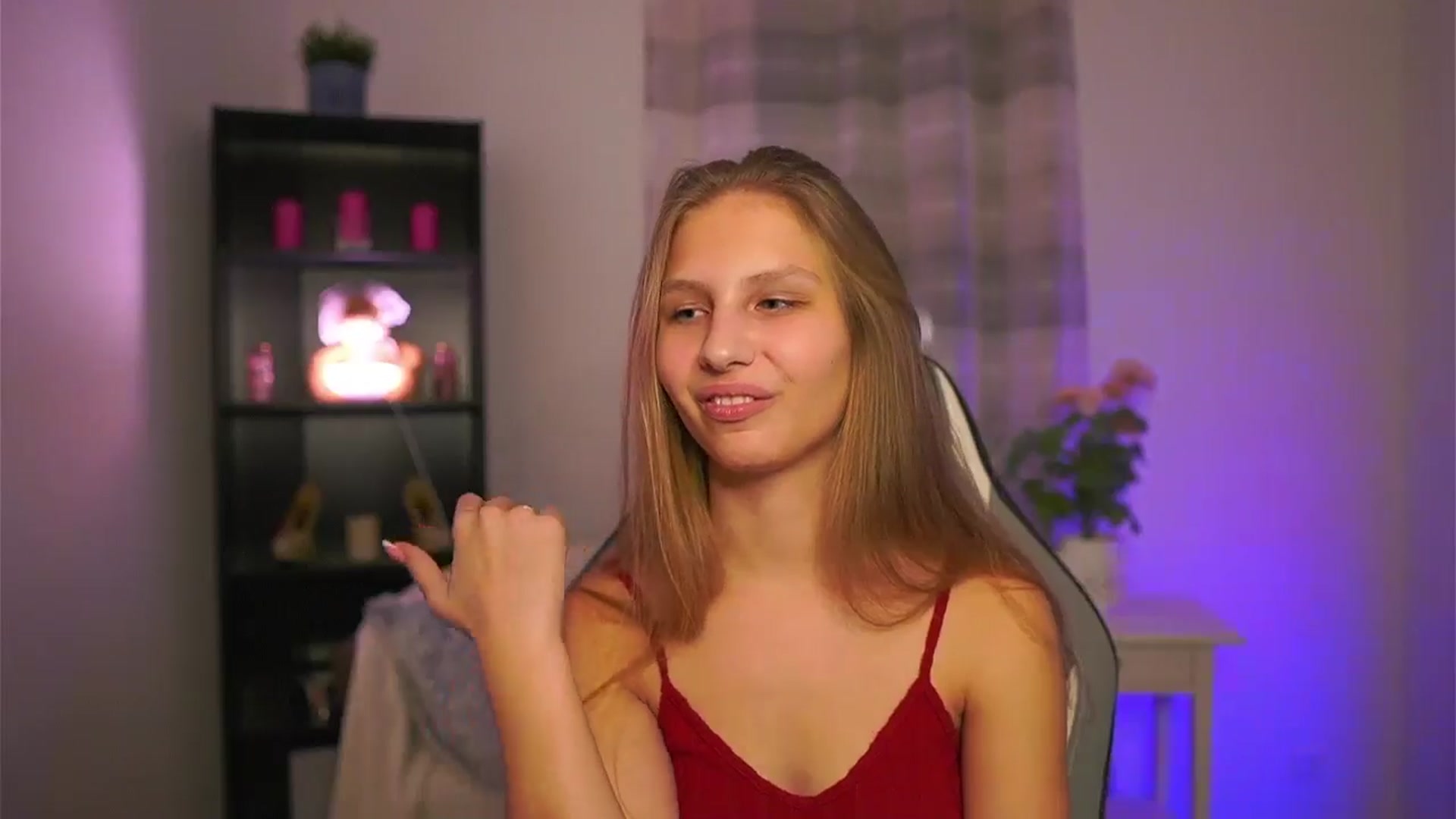 Gallery image thumbnail from Emmie_murray's myfreecams stream on, 01/30/2026, 23:42 image 19 of 20