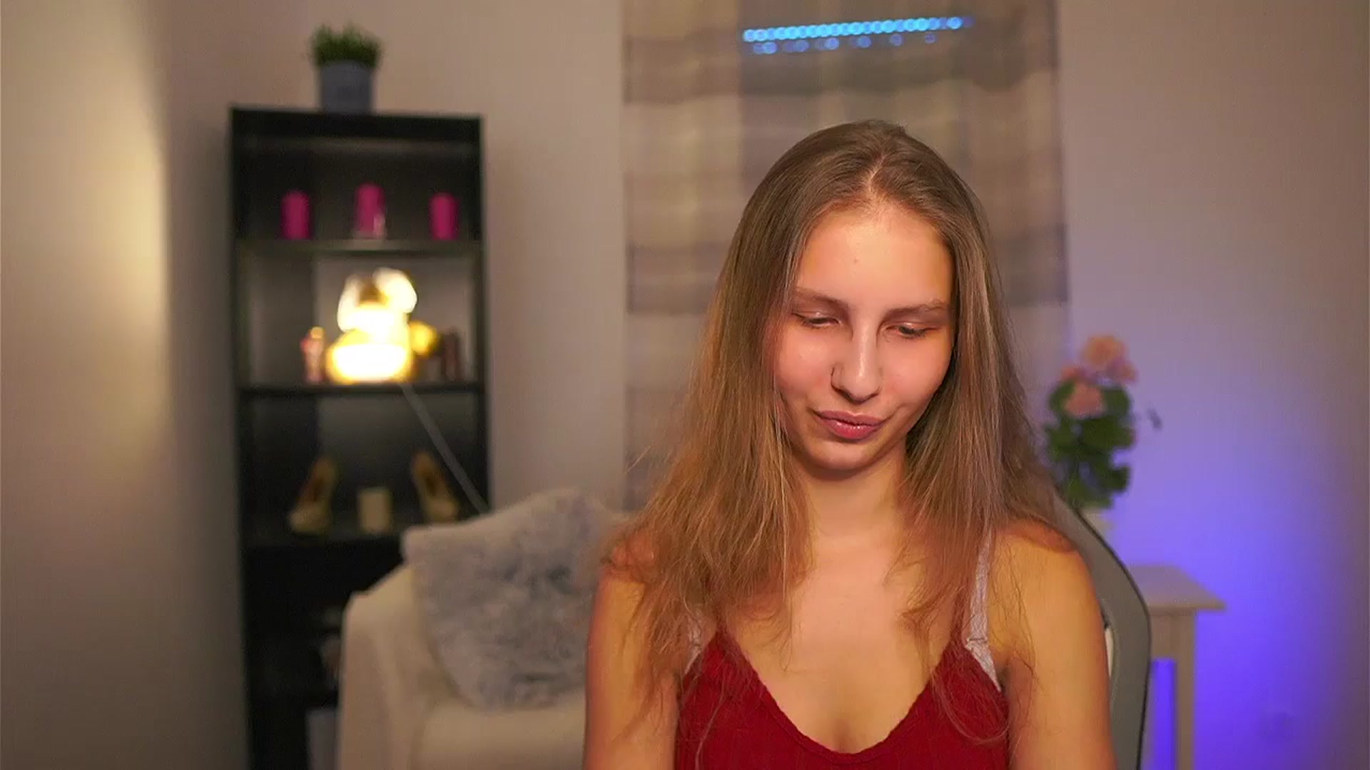 Gallery image thumbnail from Emmie_murray's myfreecams stream on, 02/13/2026, 15:37 image 1 of 20