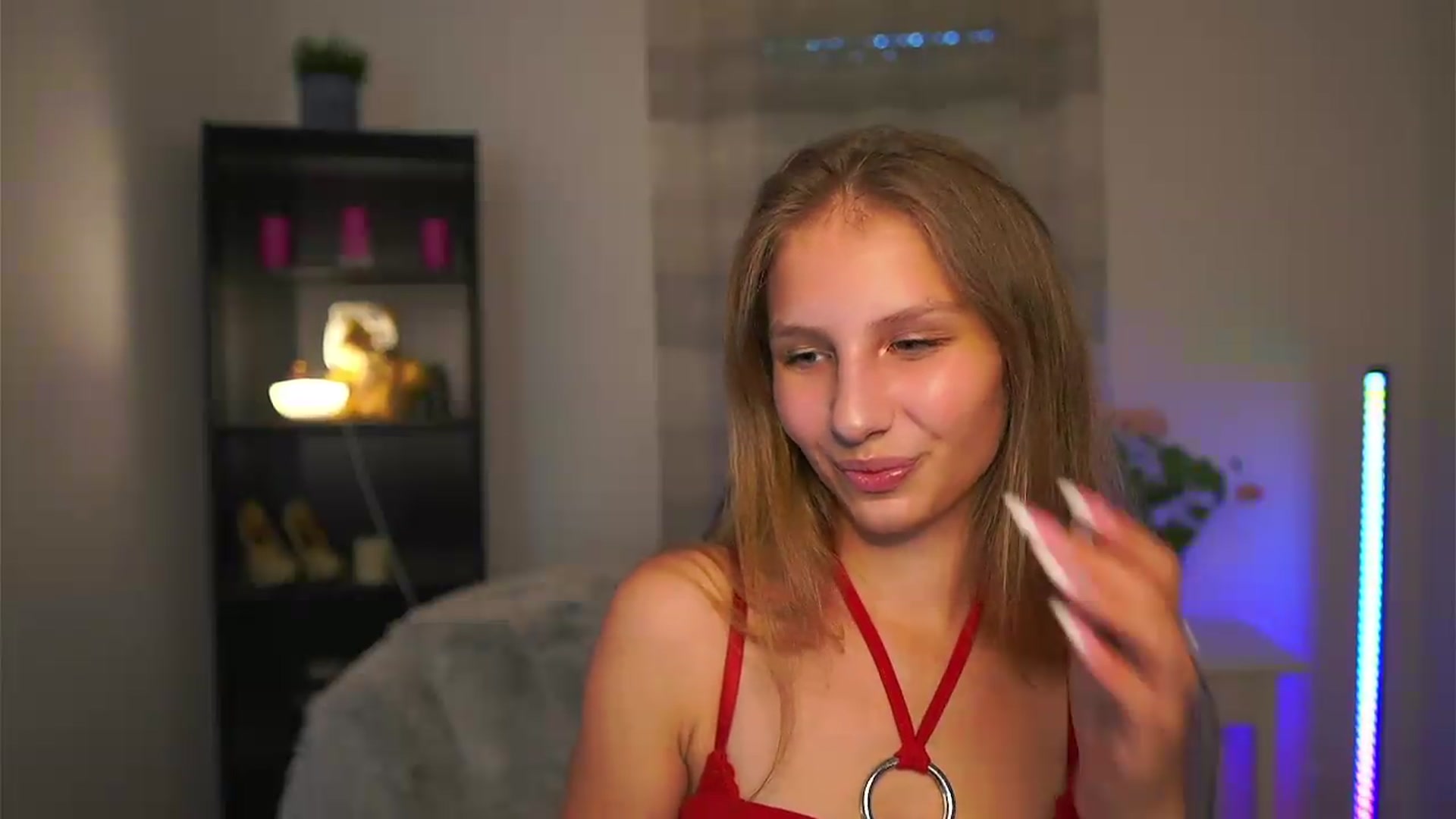 Gallery image thumbnail from Emmie_murray's myfreecams stream on, 07/01/2026, 13:49 image 3 of 20