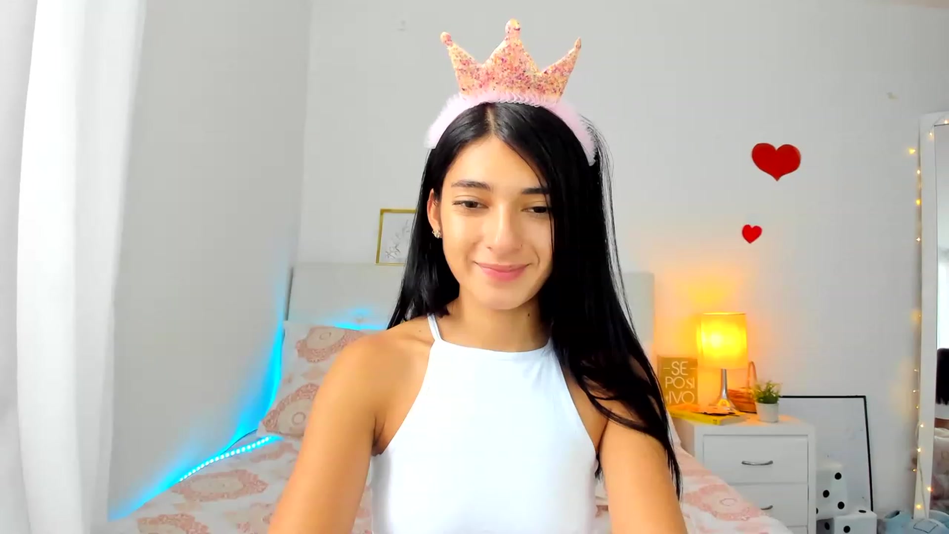 Gallery image thumbnail from Emmily_'s myfreecams stream on, 11/15/2022, 20:07 image 13 of 20