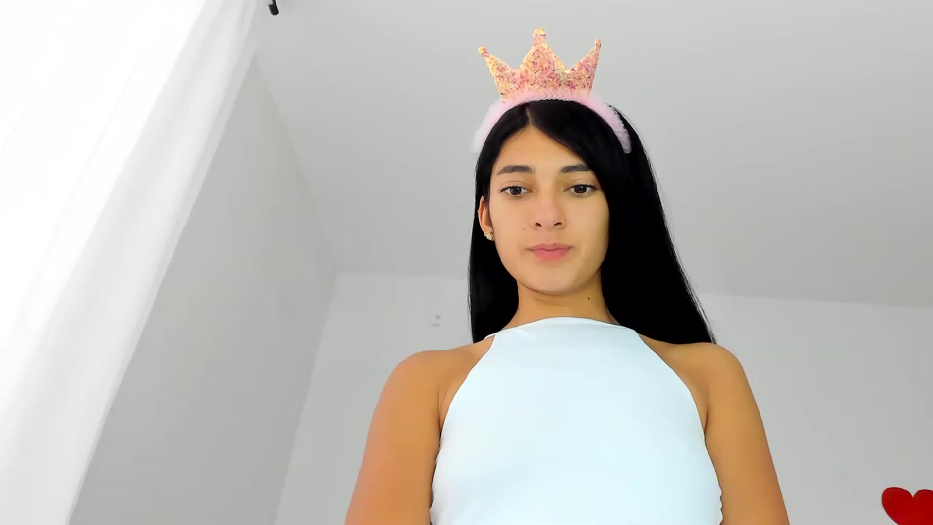 Gallery image thumbnail from Emmily_'s myfreecams stream on, 11/15/2022, 20:07 image 2 of 20