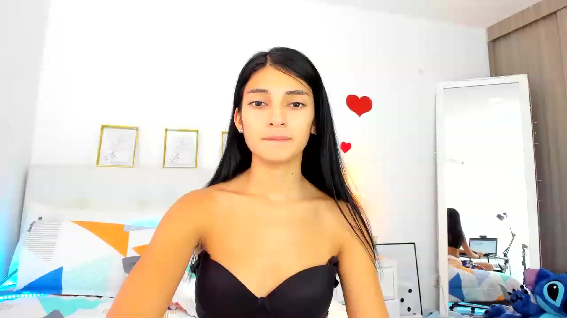 Gallery image thumbnail from Emmily_'s myfreecams stream on, 11/17/2022, 02:18 image 7 of 20