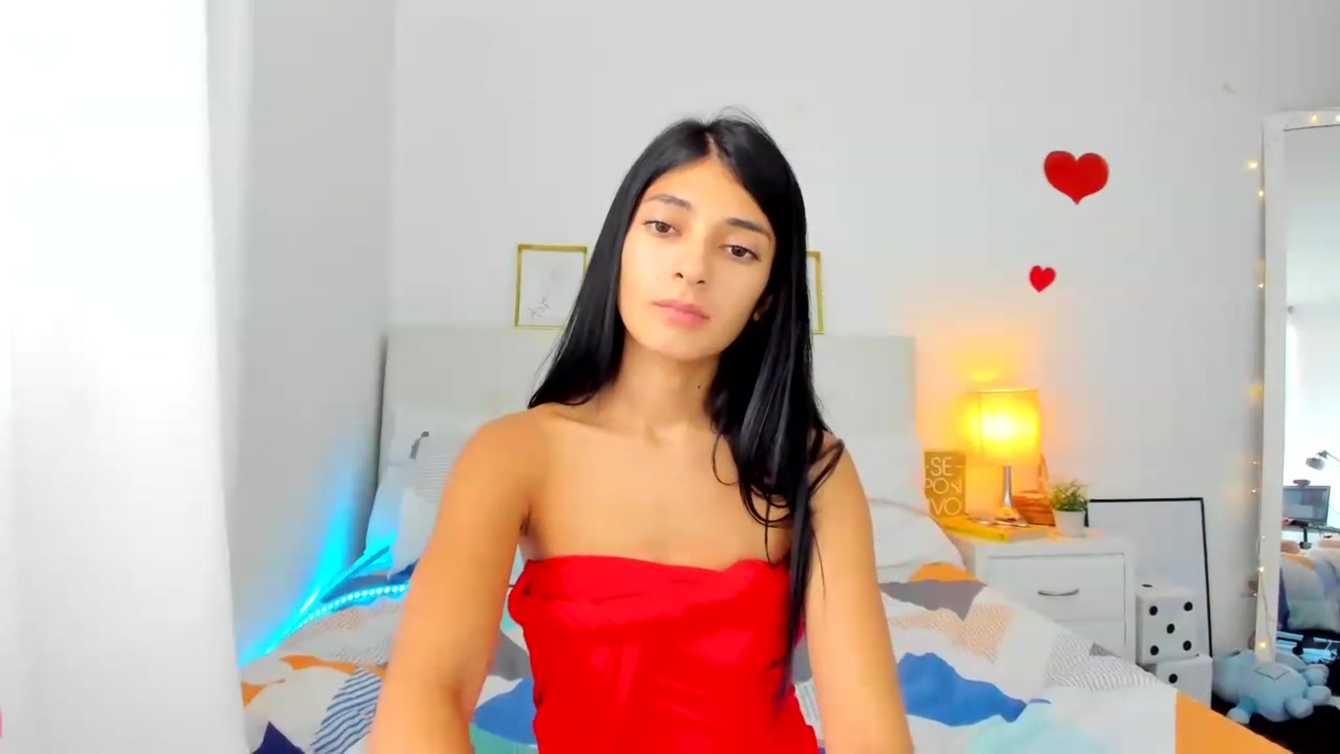 Gallery image thumbnail from Emmily_'s myfreecams stream on, 11/17/2022, 22:13 image 14 of 20