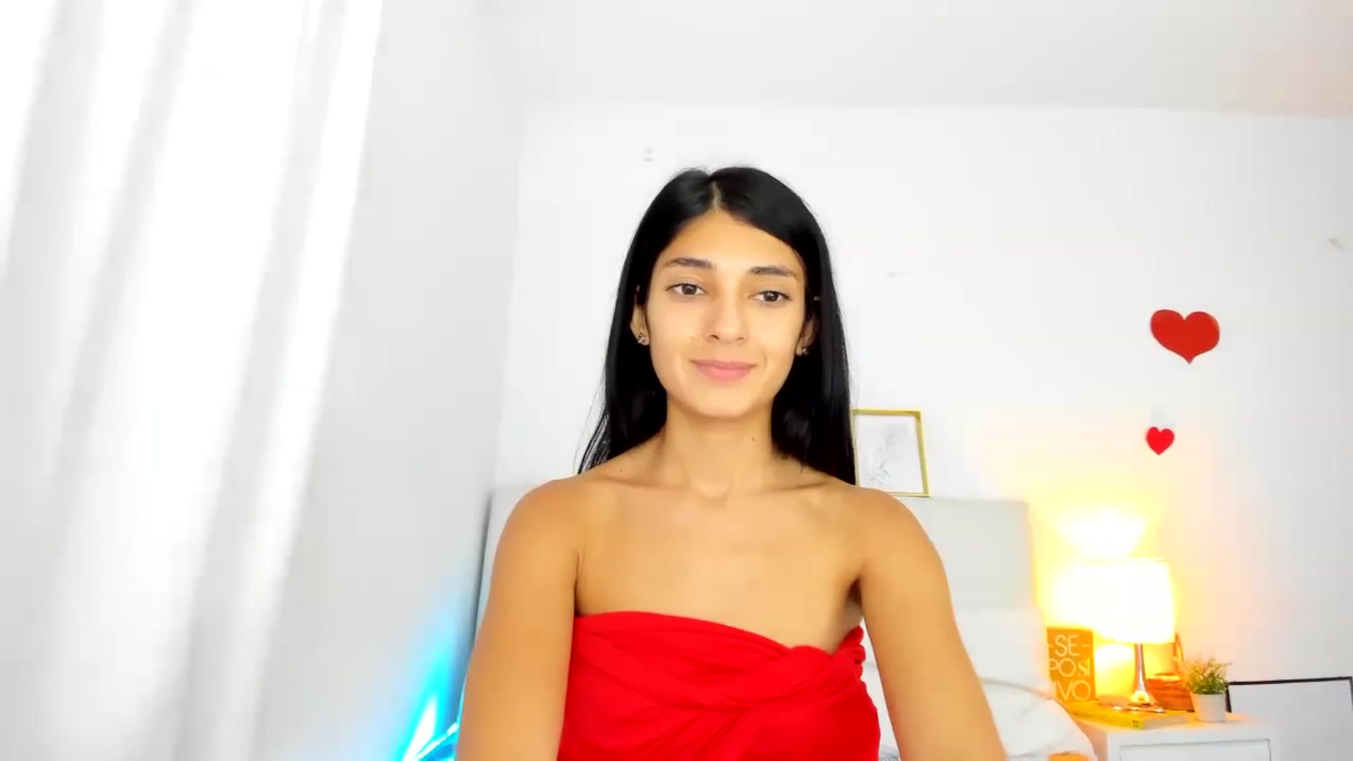 Gallery image thumbnail from Emmily_'s myfreecams stream on, 11/18/2022, 01:37 image 15 of 20