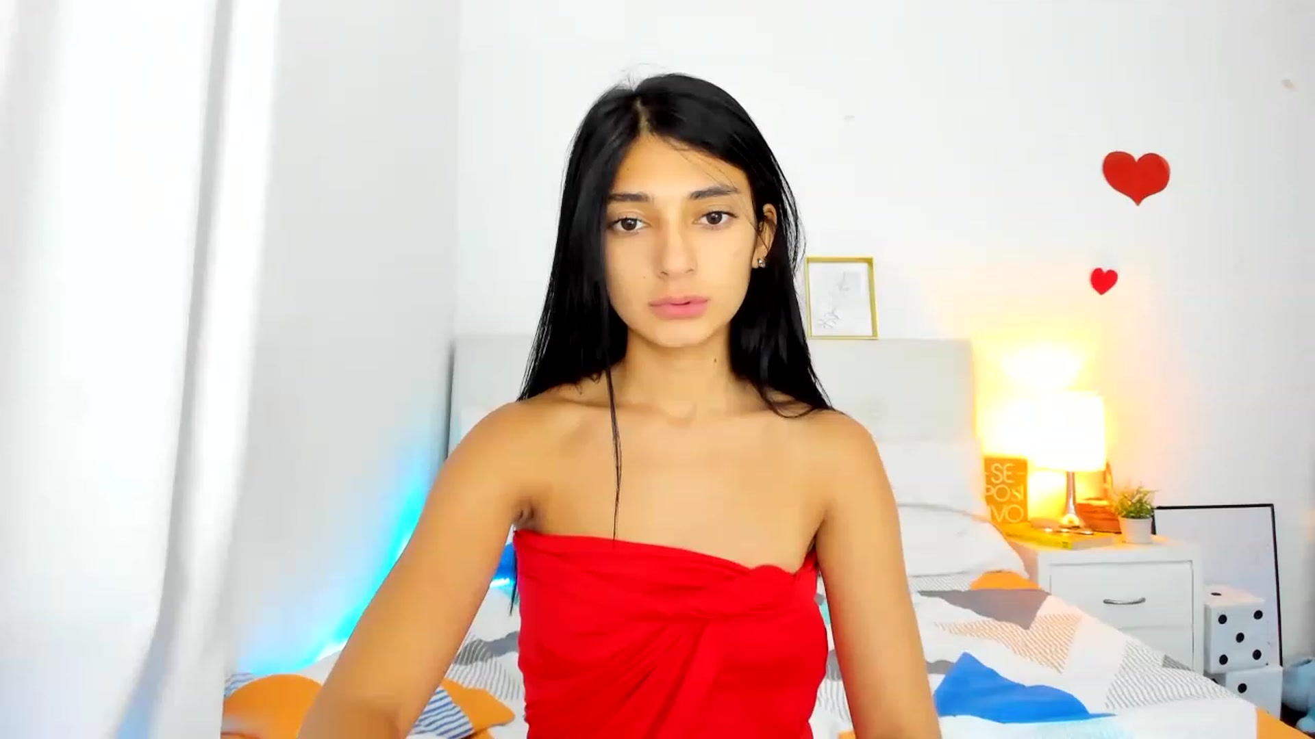 Gallery image thumbnail from Emmily_'s myfreecams stream on, 11/18/2022, 01:37 image 16 of 20