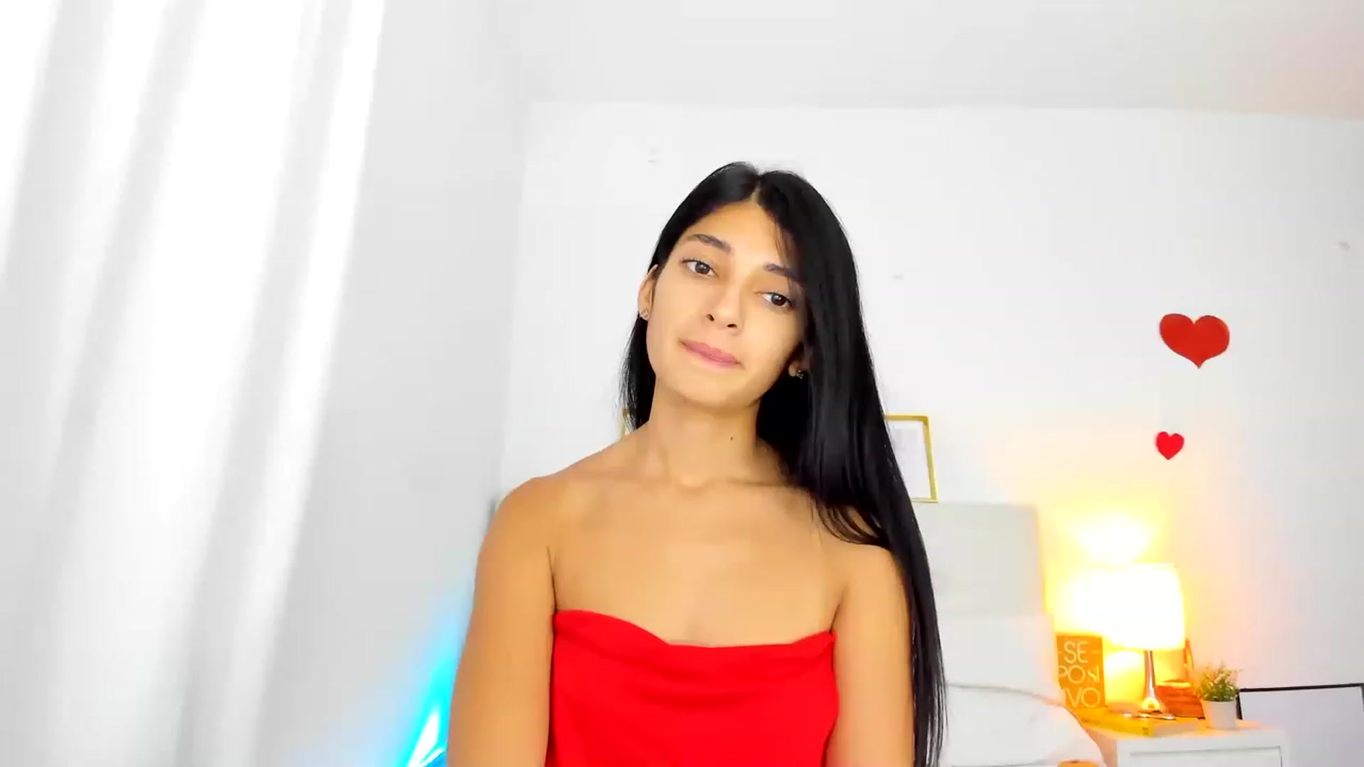 Gallery image thumbnail from Emmily_'s myfreecams stream on, 11/18/2022, 01:37 image 14 of 20