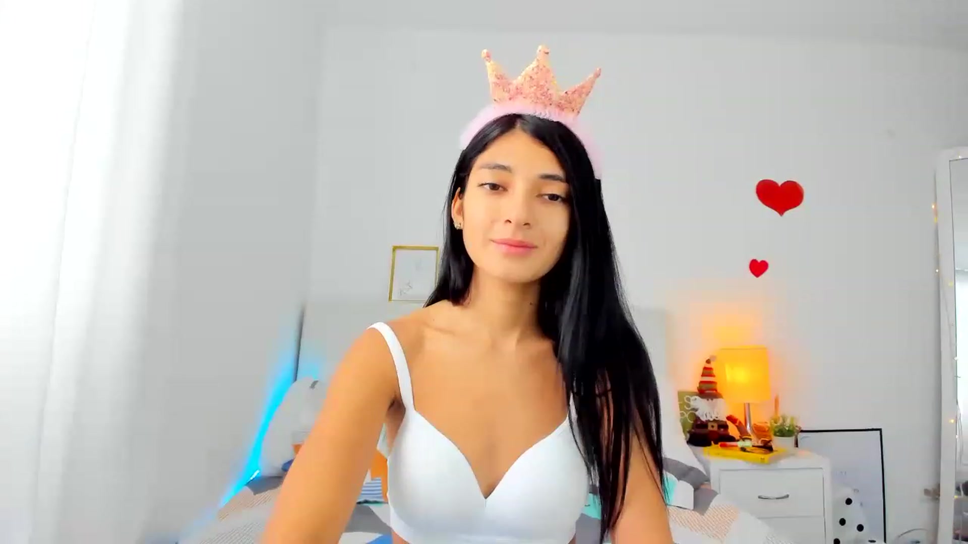 Gallery image thumbnail from Emmily_'s myfreecams stream on, 11/19/2022, 16:15 image 4 of 20