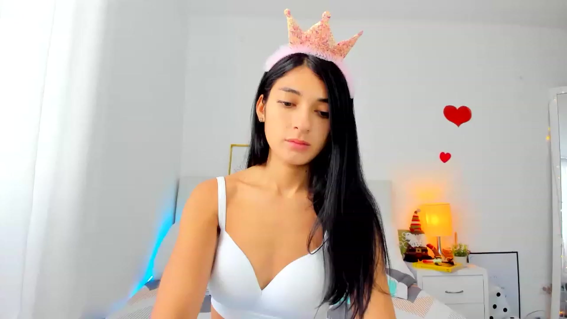 Gallery image thumbnail from Emmily_'s myfreecams stream on, 11/19/2022, 16:15 image 3 of 20