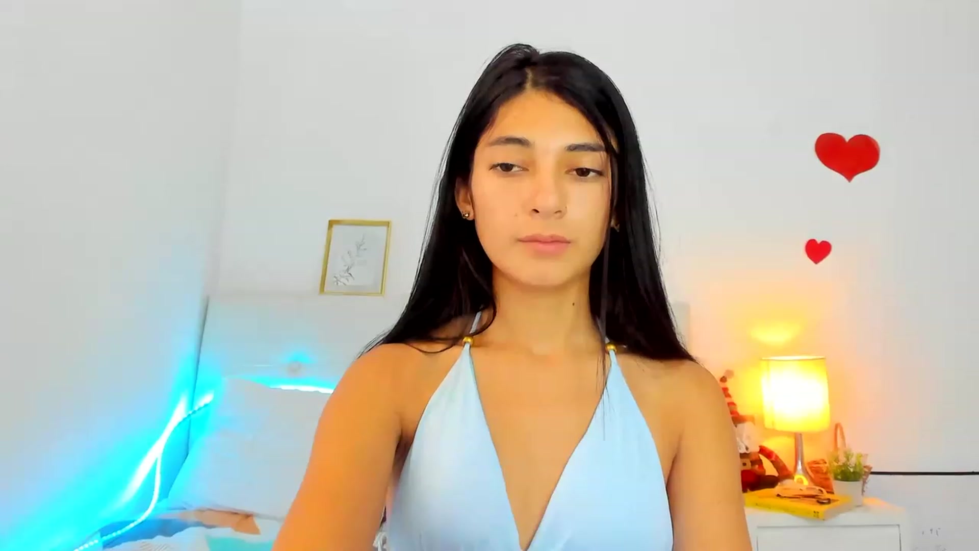 Gallery image thumbnail from Emmily_'s myfreecams stream on, 11/23/2022, 23:02 image 11 of 20