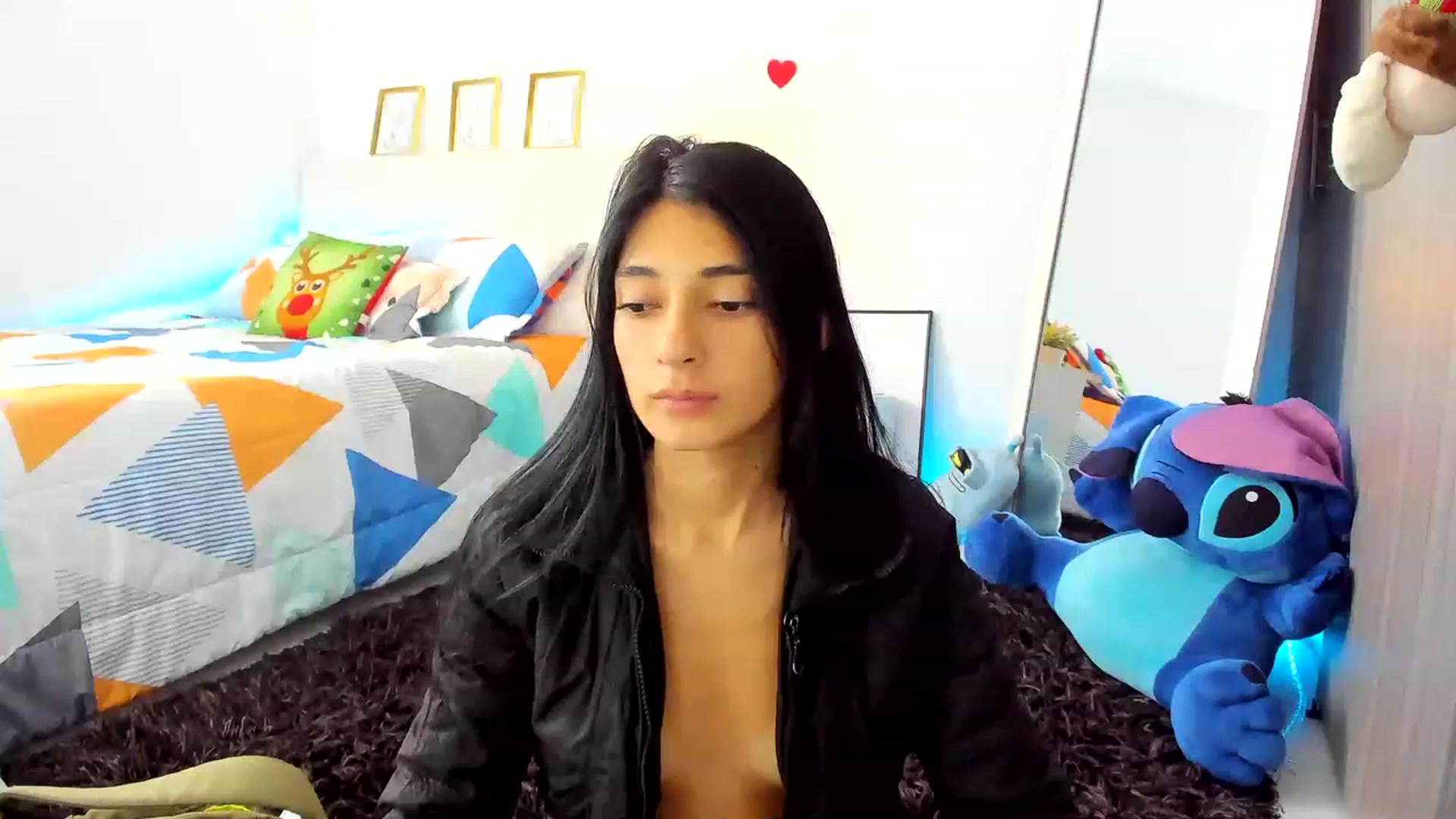 Gallery image thumbnail from Emmily_'s myfreecams stream on, 11/24/2022, 20:28 image 13 of 20