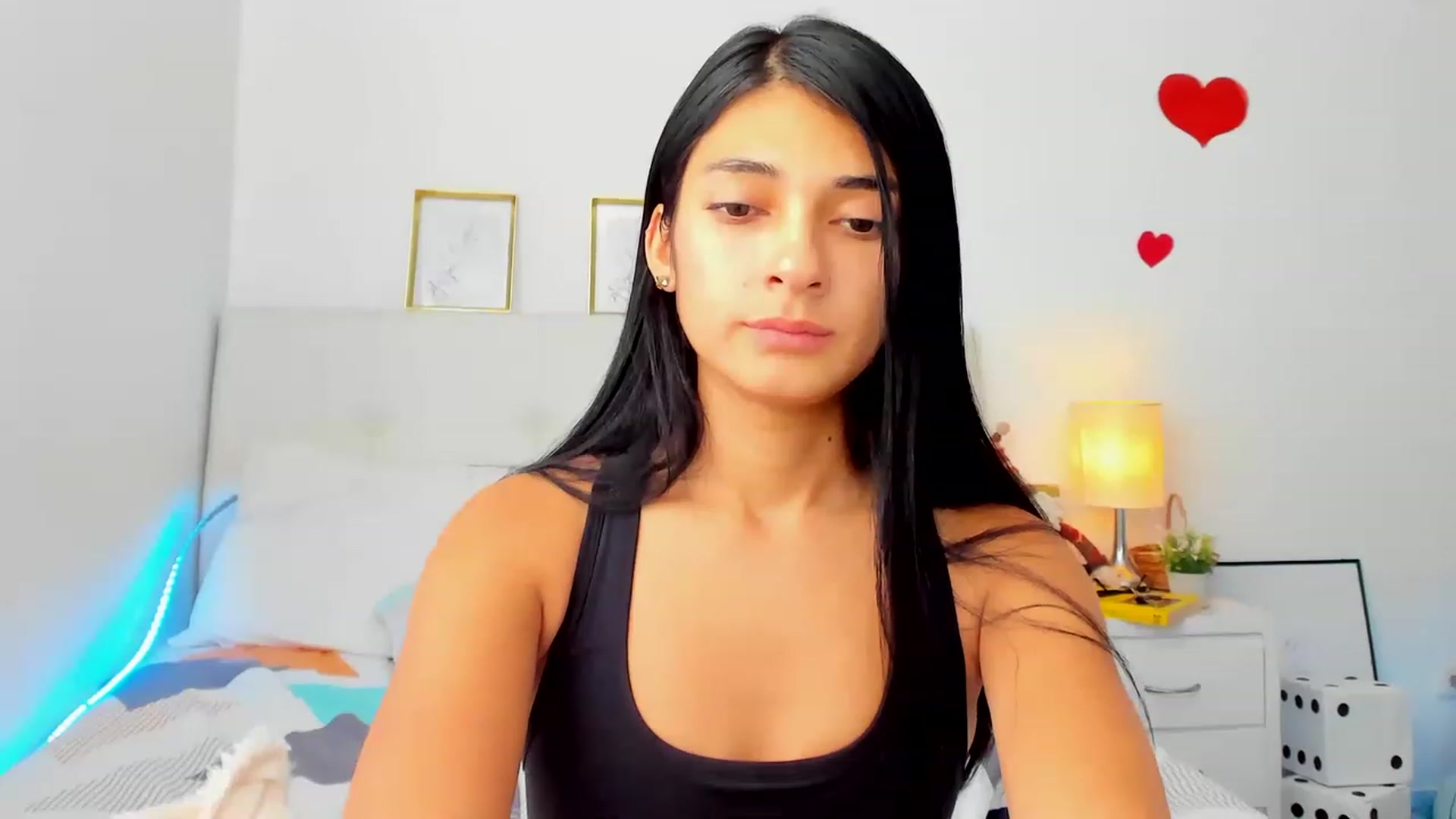 Gallery image thumbnail from Emmily_'s myfreecams stream on, 11/25/2022, 21:29 image 8 of 20