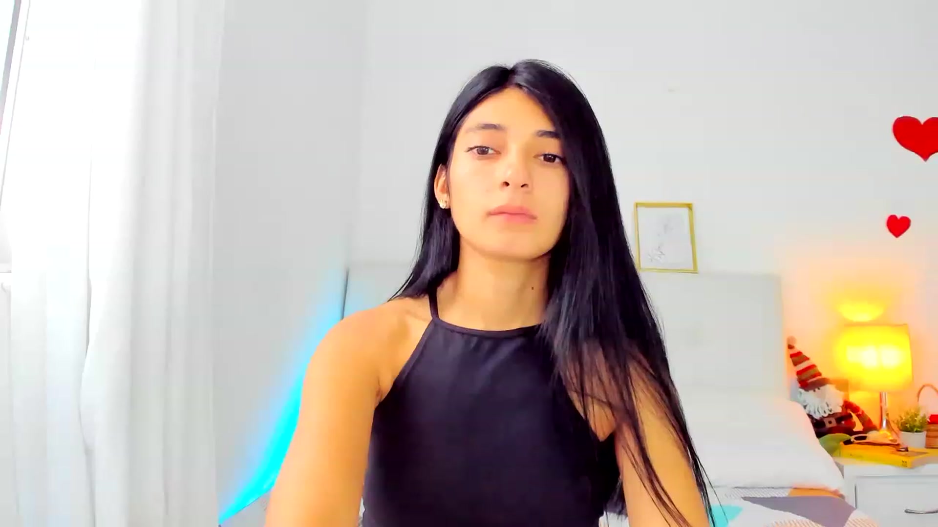 Gallery image thumbnail from Emmily_'s myfreecams stream on, 11/30/2022, 21:43 image 2 of 20