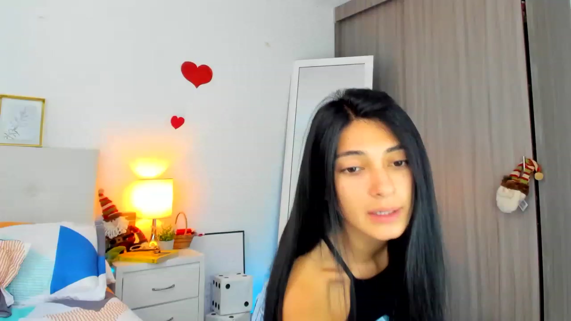 Gallery image thumbnail from Emmily_'s myfreecams stream on, 11/30/2022, 22:35 image 12 of 20
