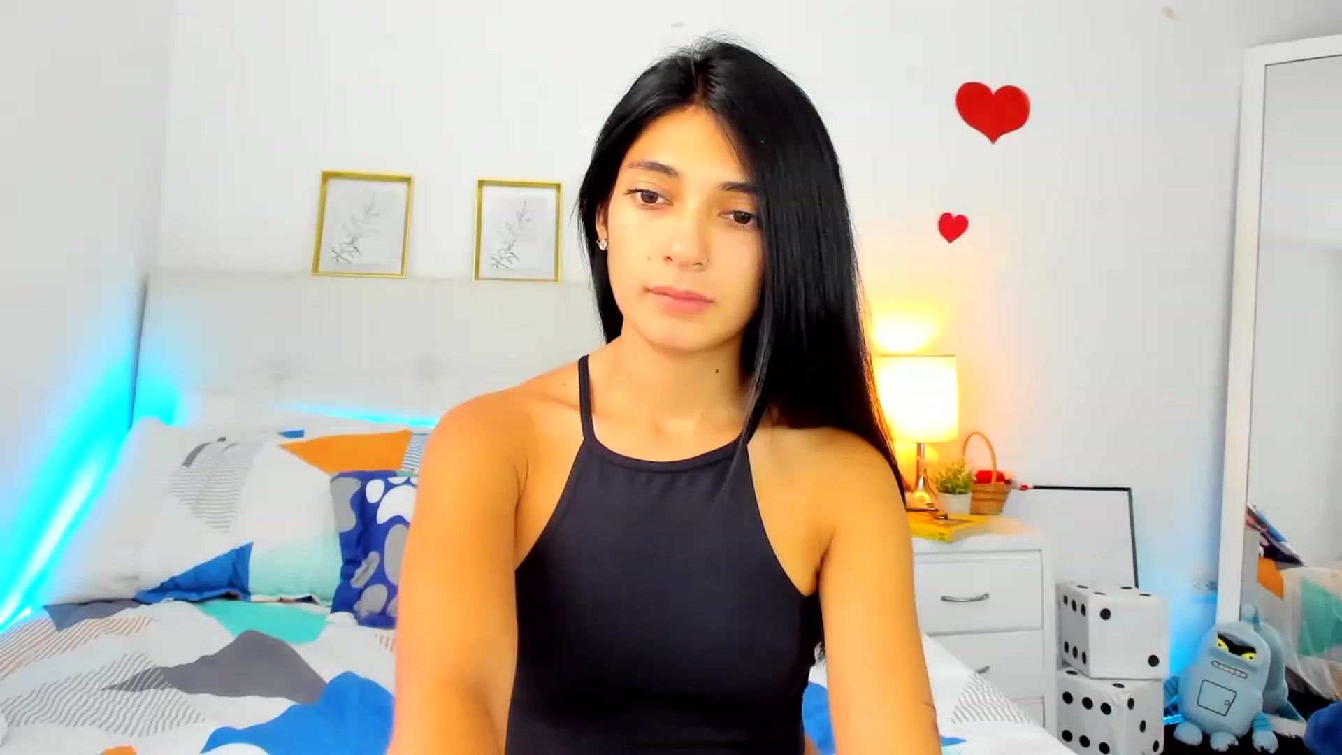 Gallery image thumbnail from Emmily_'s myfreecams stream on, 11/30/2022, 22:35 image 6 of 20