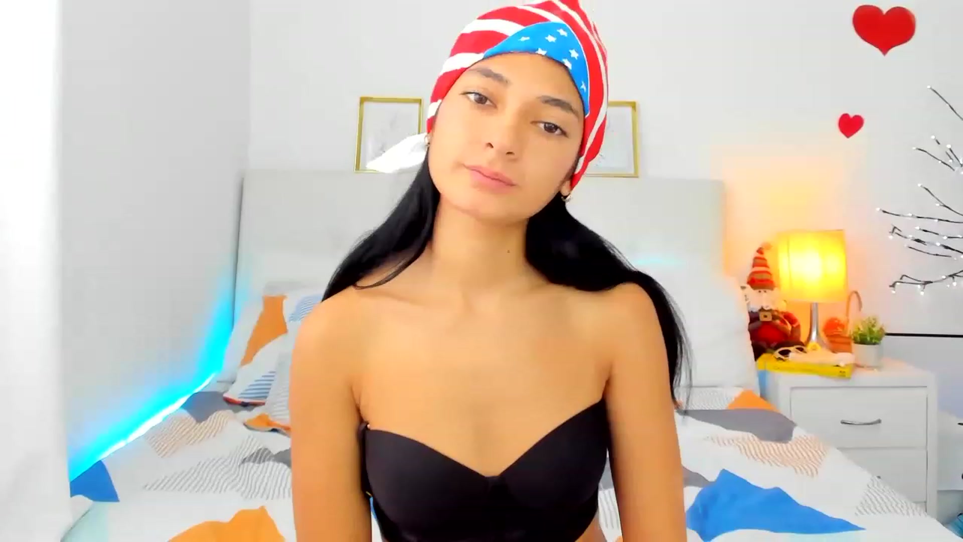 Gallery image thumbnail from Emmily_'s myfreecams stream on, 12/16/2022, 15:53 image 17 of 20