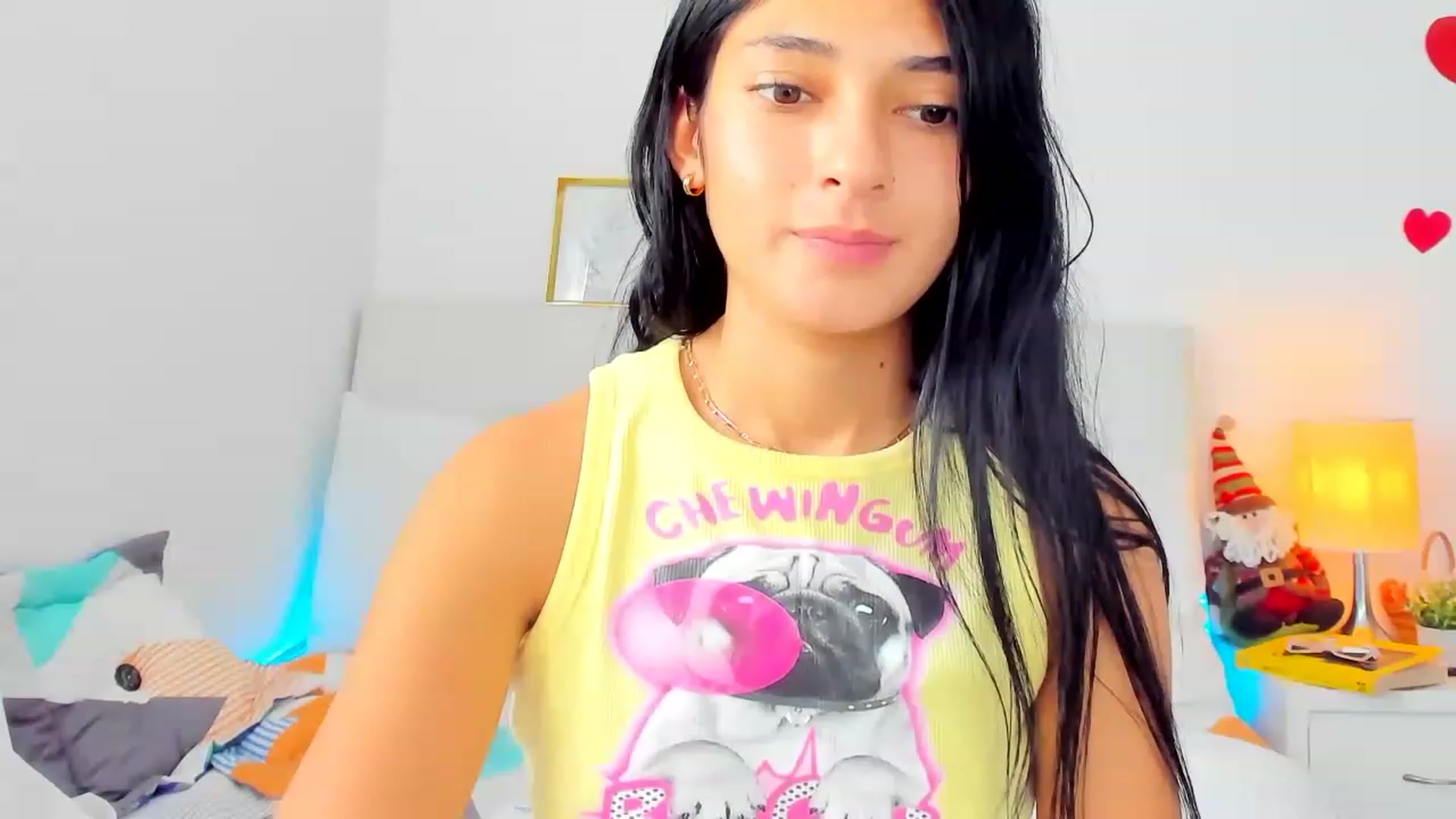 Gallery image thumbnail from Emmily_'s myfreecams stream on, 12/20/2022, 21:05 image 11 of 20