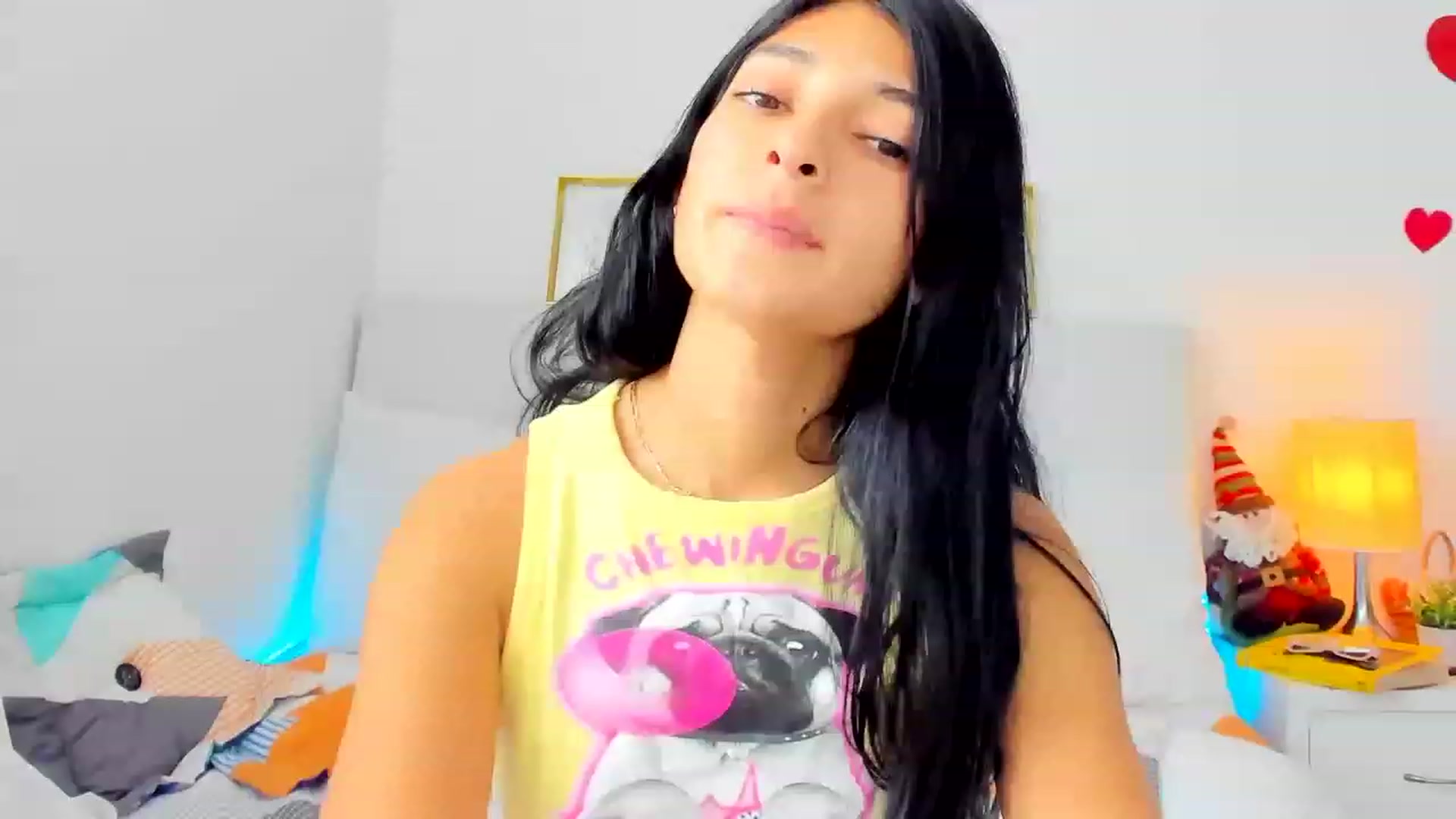 Gallery image thumbnail from Emmily_'s myfreecams stream on, 12/20/2022, 21:05 image 9 of 20