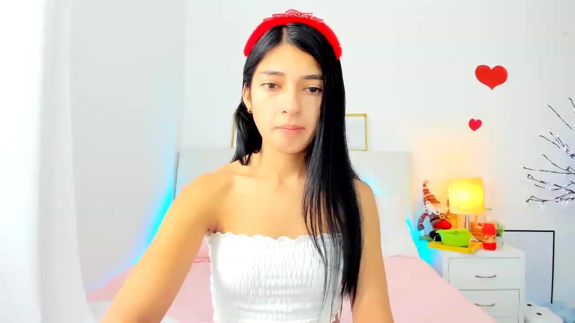 Gallery image thumbnail from Emmily_'s myfreecams stream on, 12/26/2022, 17:49 image 3 of 20