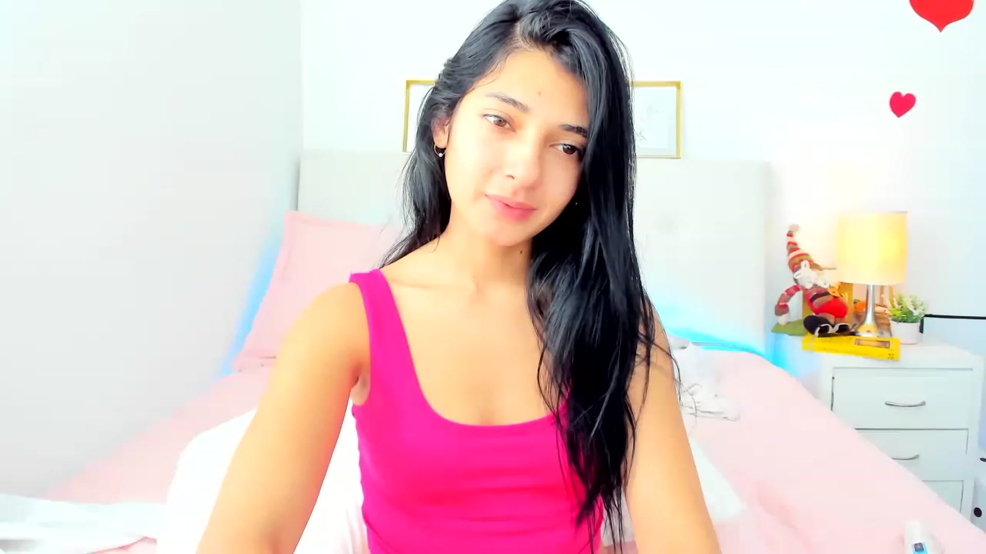 Gallery image thumbnail from Emmily_'s myfreecams stream on, 01/04/2023, 20:07 image 17 of 20