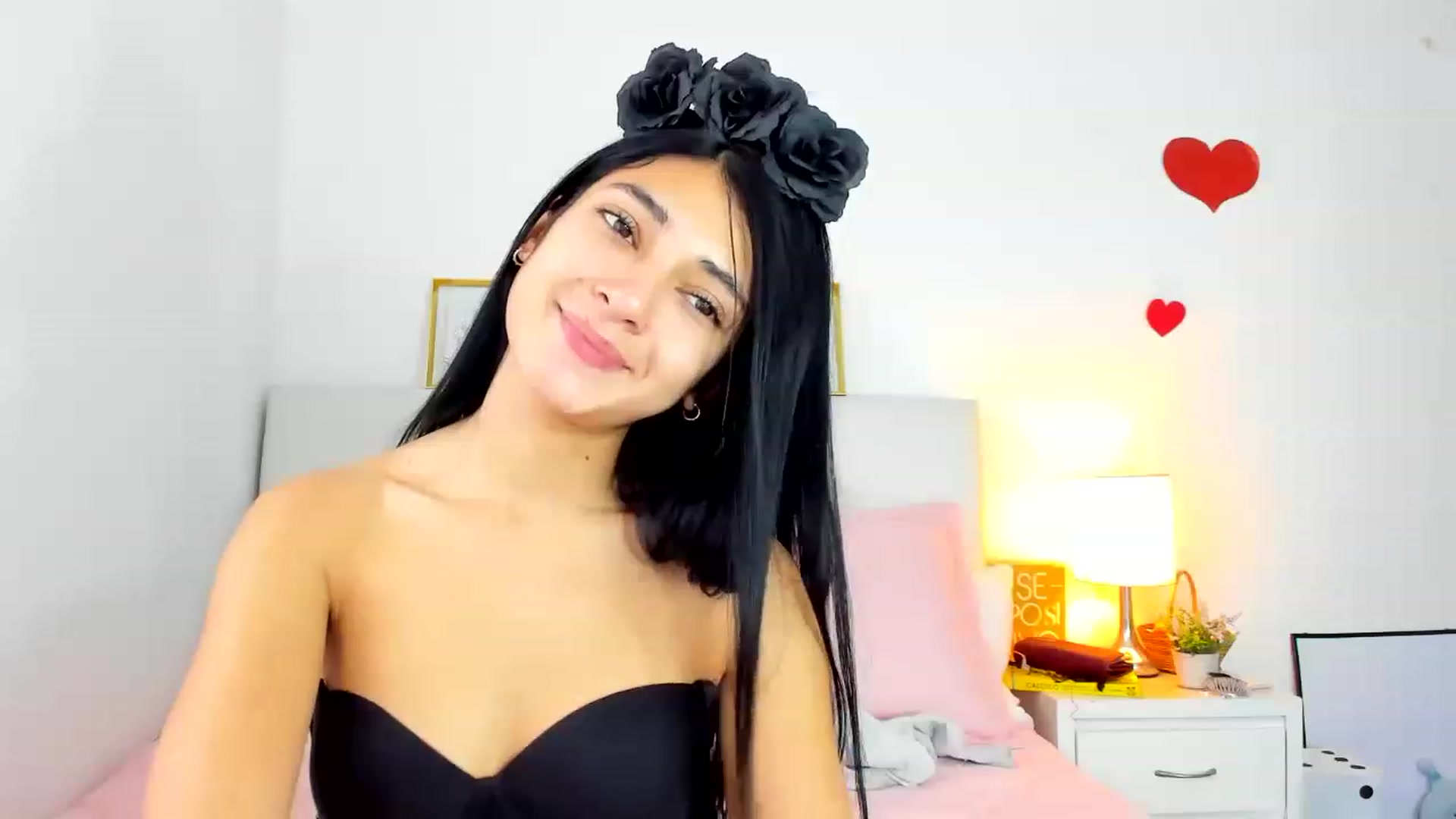 Gallery image thumbnail from Emmily_'s myfreecams stream on, 01/10/2023, 20:23 image 15 of 20