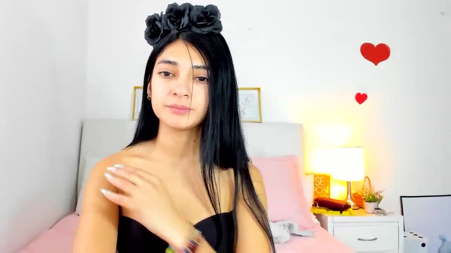 Gallery image thumbnail from Emmily_'s myfreecams stream on, 01/10/2023, 20:23 image 17 of 20