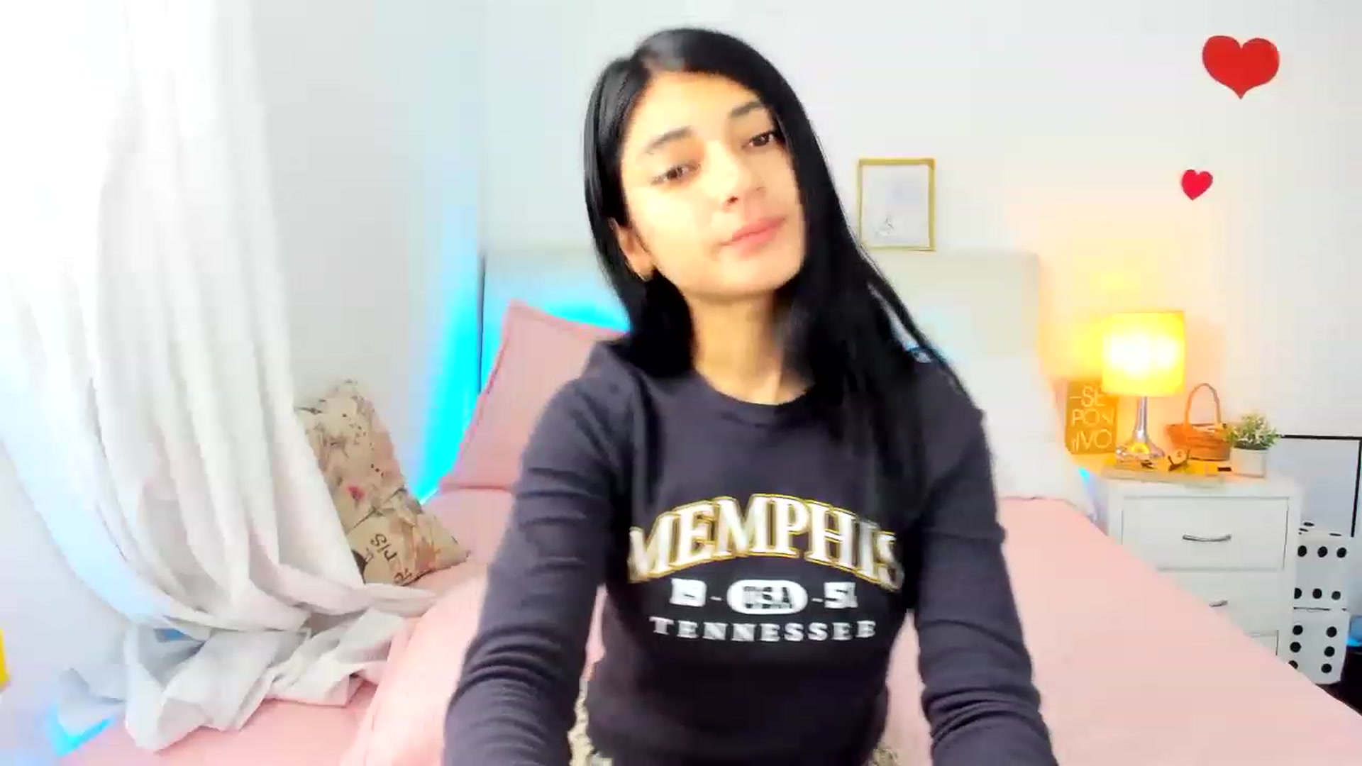 Gallery image thumbnail from Emmily_'s myfreecams stream on, 01/16/2023, 19:26 image 5 of 20