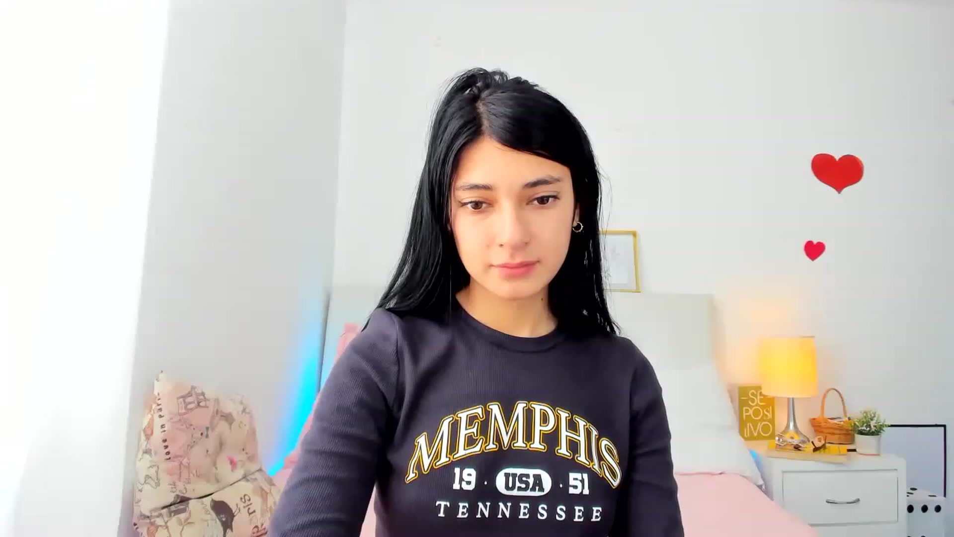Gallery image thumbnail from Emmily_'s myfreecams stream on, 01/16/2023, 19:26 image 20 of 20