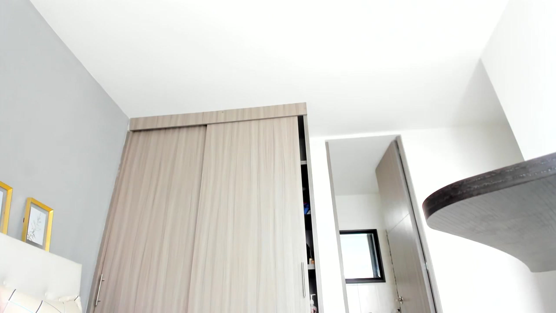 Gallery image thumbnail from Emmily_'s myfreecams stream on, 08/22/2023, 15:52 image 17 of 20