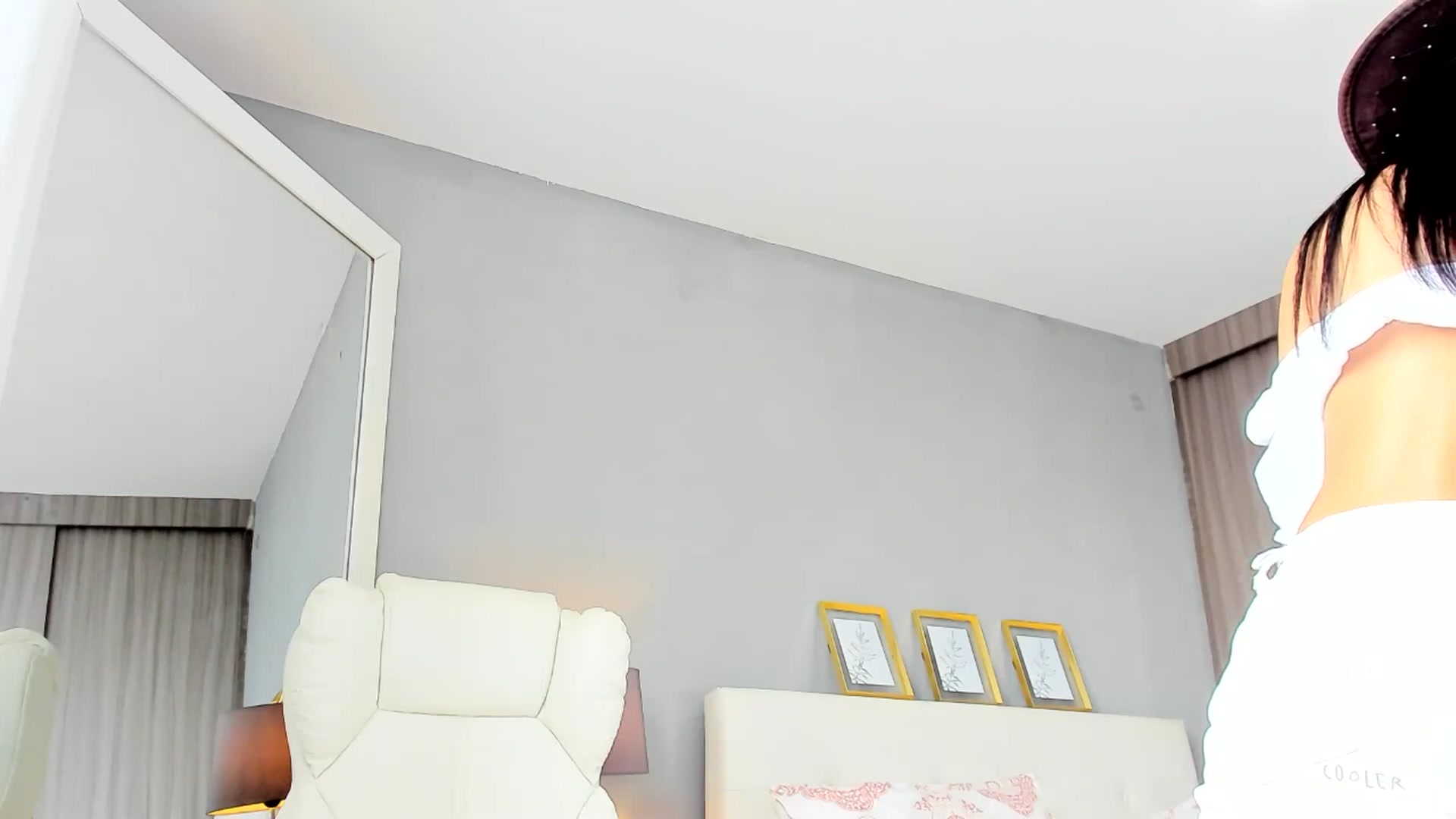 Gallery image thumbnail from Emmily_'s myfreecams stream on, 07/31/2024, 14:57 image 9 of 20