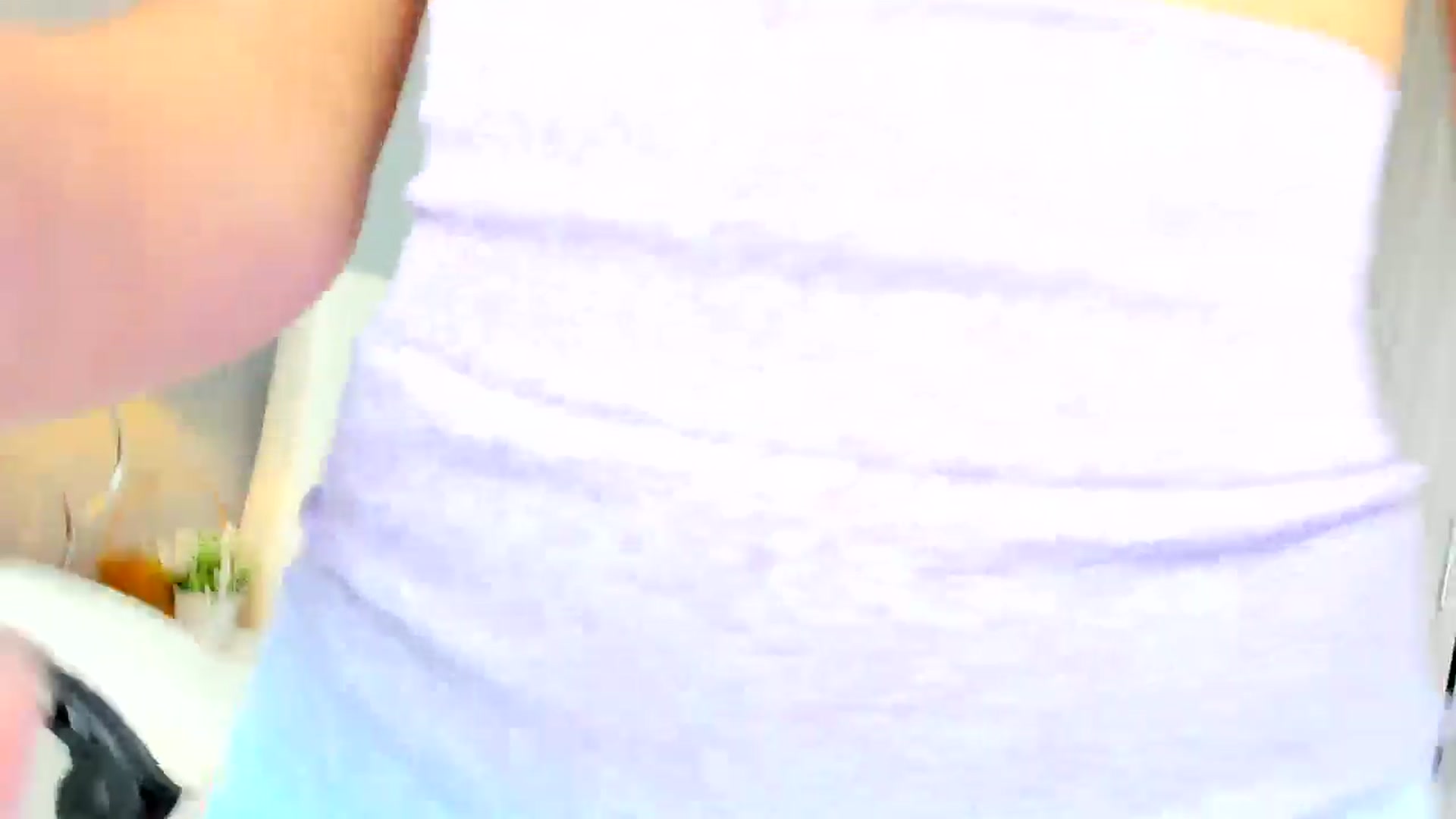 Gallery image thumbnail from Emmily_'s myfreecams stream on, 08/03/2024, 14:02 image 6 of 20