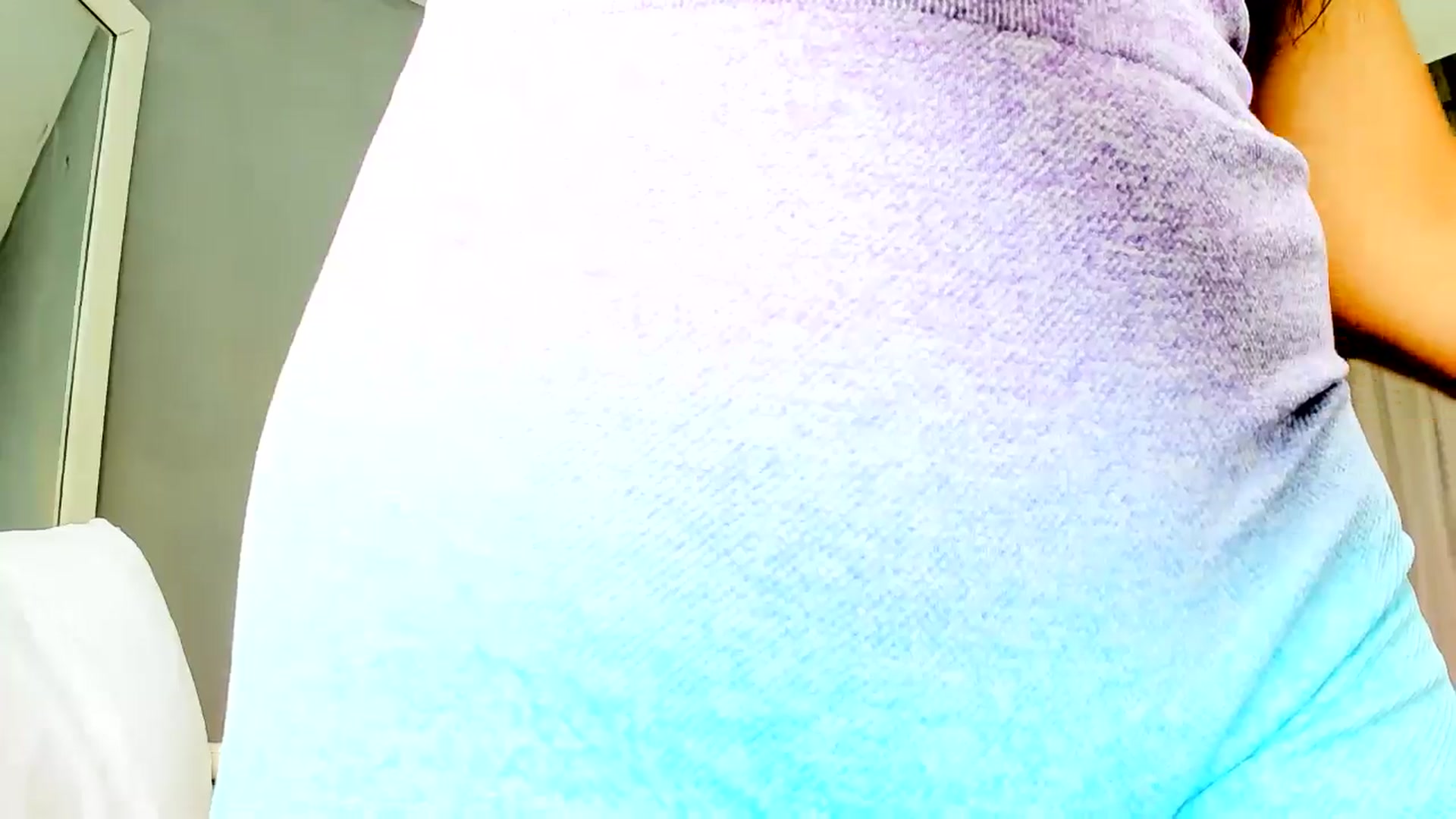 Gallery image thumbnail from Emmily_'s myfreecams stream on, 08/03/2024, 14:02 image 5 of 20