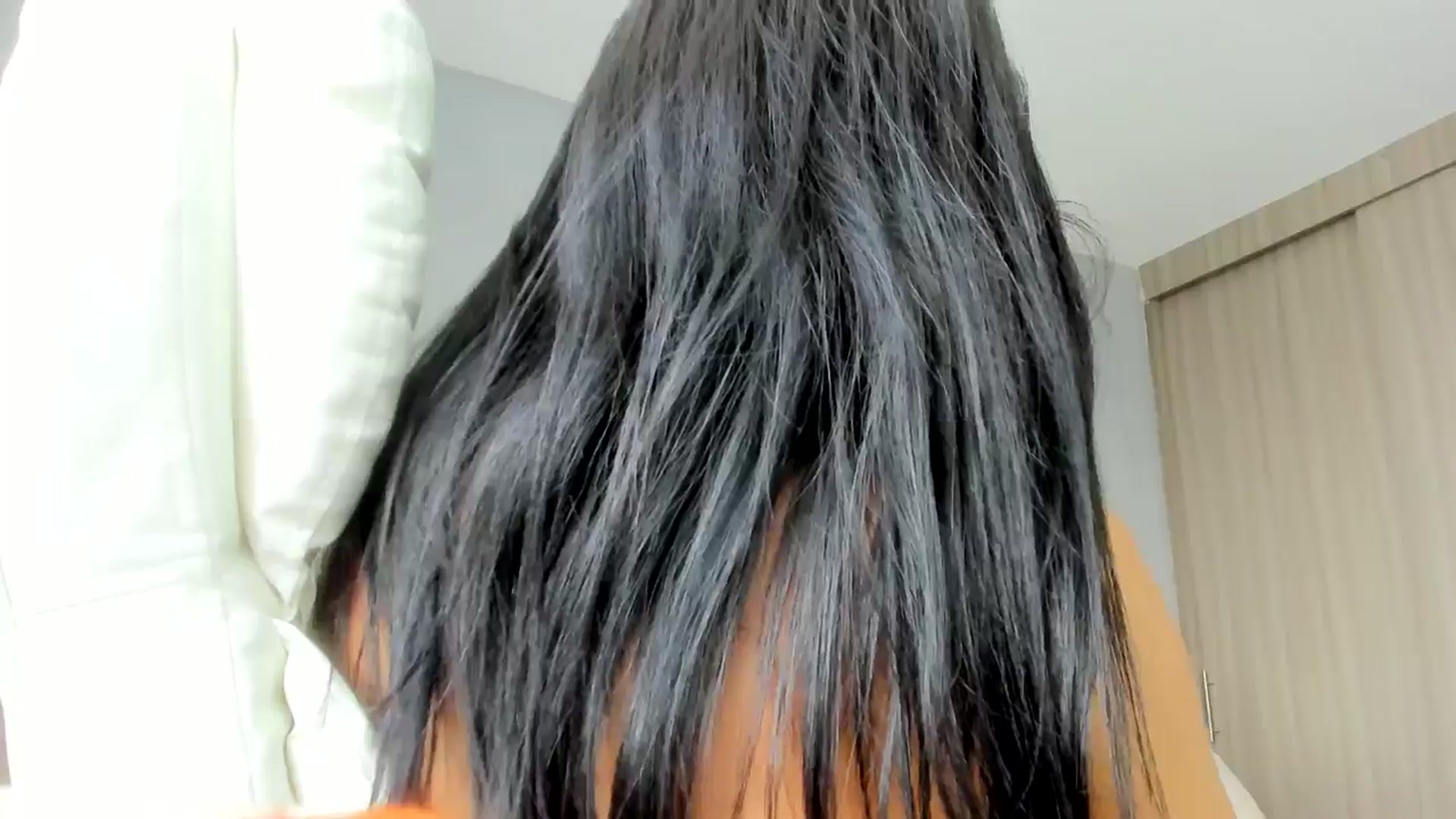Gallery image thumbnail from Emmily_'s myfreecams stream on, 09/16/2024, 16:36 image 7 of 20