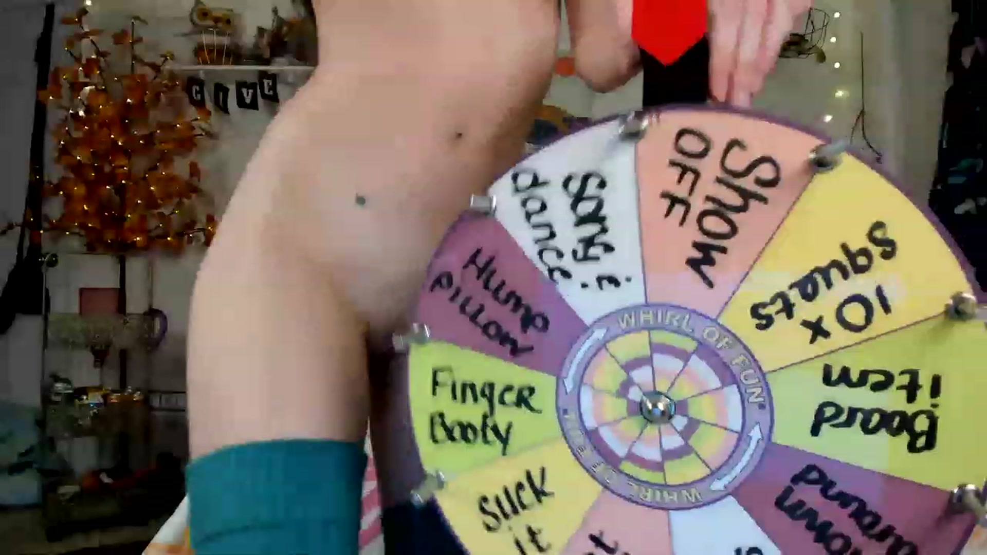 Gallery image thumbnail from EmmyBabii's myfreecams stream on, 11/21/2022, 05:37 image 5 of 20