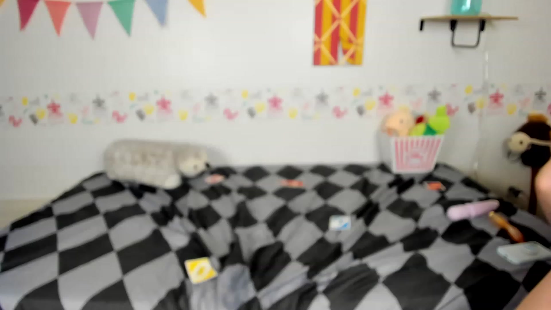 Gallery image thumbnail from EmmyBabii's myfreecams stream on, 01/06/2023, 05:50 image 15 of 20