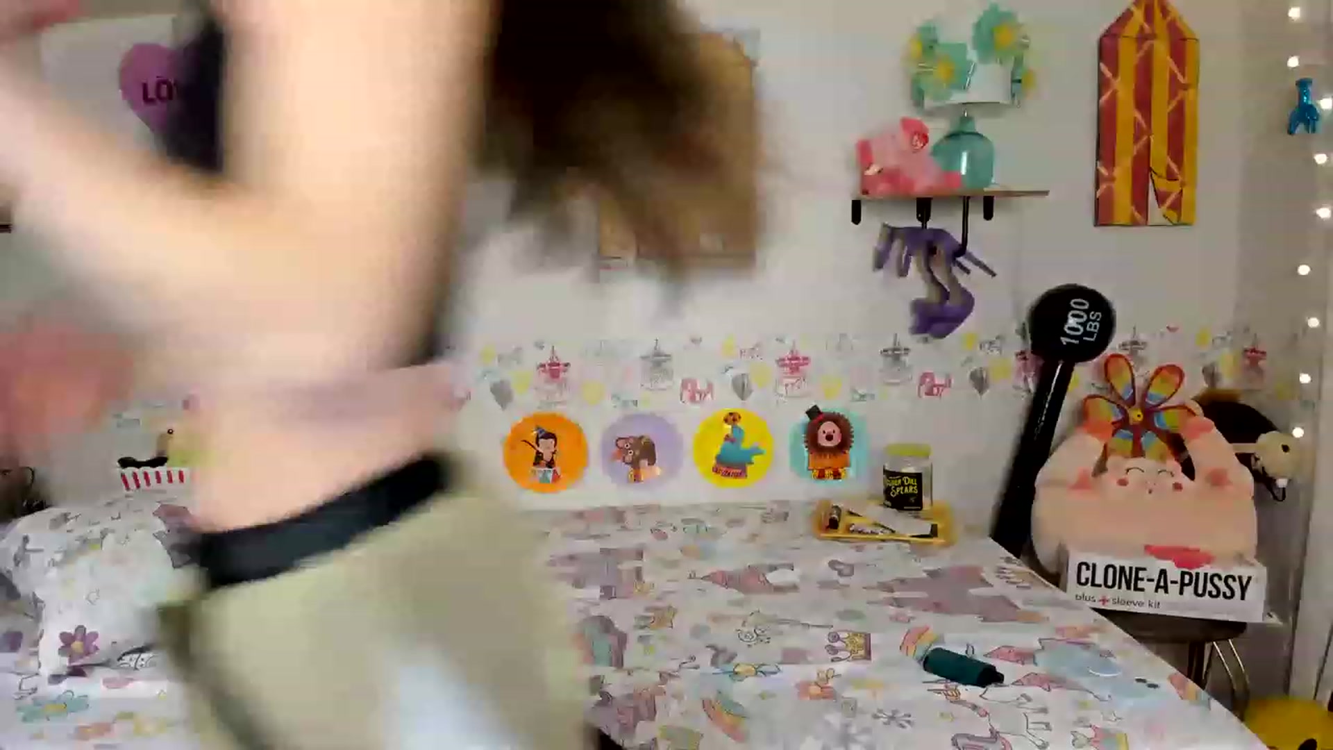 Gallery image thumbnail from EmmyBabii's myfreecams stream on, 01/21/2023, 06:33 image 1 of 20