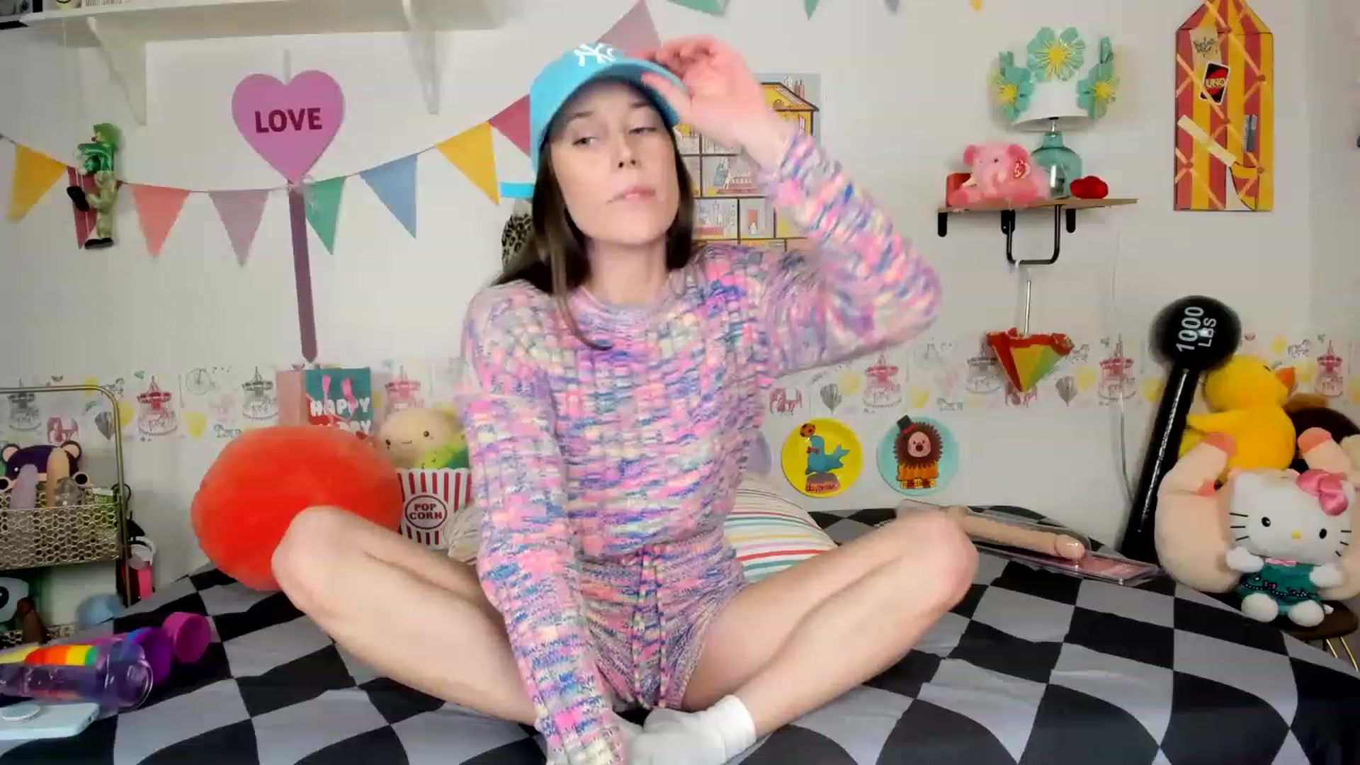 Gallery image thumbnail from EmmyBabii's myfreecams stream on, 01/27/2023, 05:26 image 7 of 20