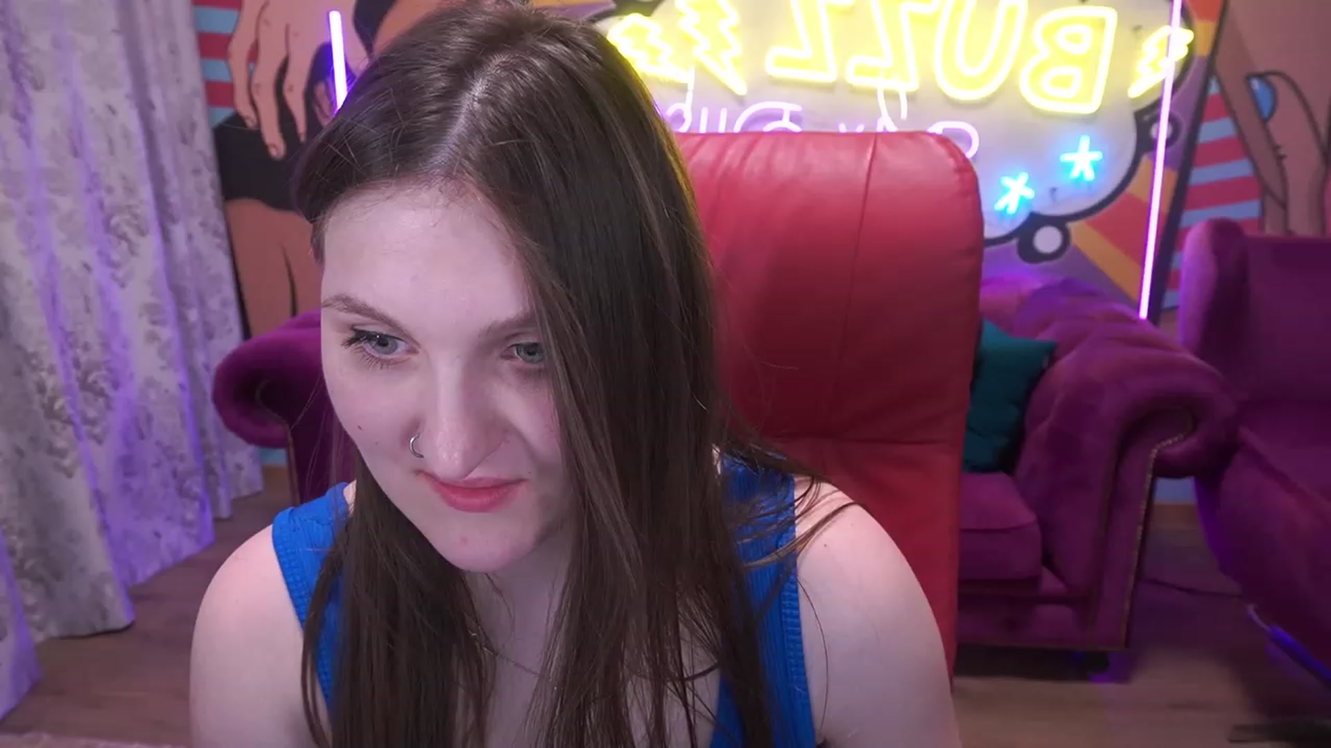 Gallery image thumbnail from EmmyCharm's myfreecams stream on, 06/15/2023, 10:16 image 8 of 20