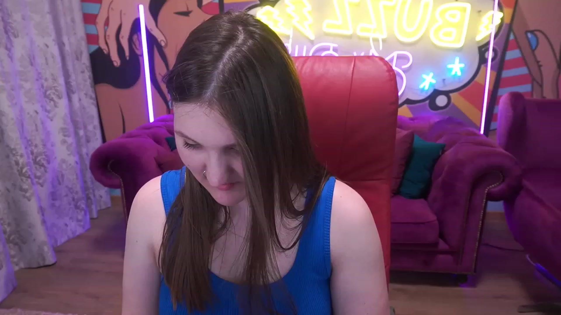 Gallery image thumbnail from EmmyCharm's myfreecams stream on, 06/15/2023, 10:16 image 3 of 20