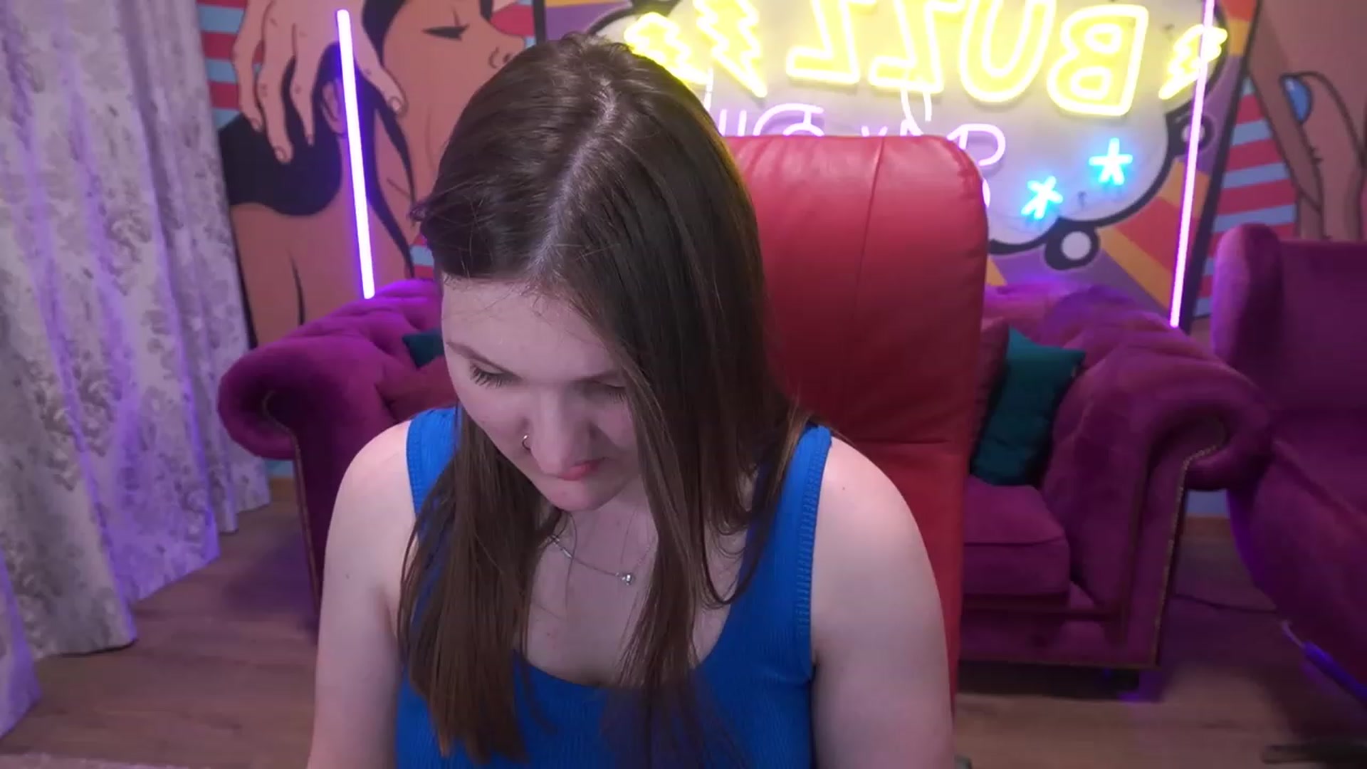 Gallery image thumbnail from EmmyCharm's myfreecams stream on, 06/15/2023, 10:16 image 1 of 20