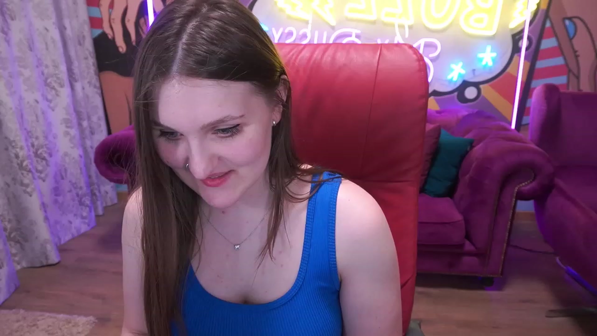 Gallery image thumbnail from EmmyCharm's myfreecams stream on, 06/15/2023, 10:16 image 18 of 20