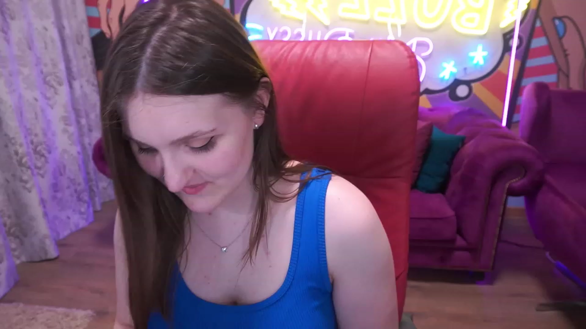 Gallery image thumbnail from EmmyCharm's myfreecams stream on, 06/15/2023, 10:16 image 17 of 20